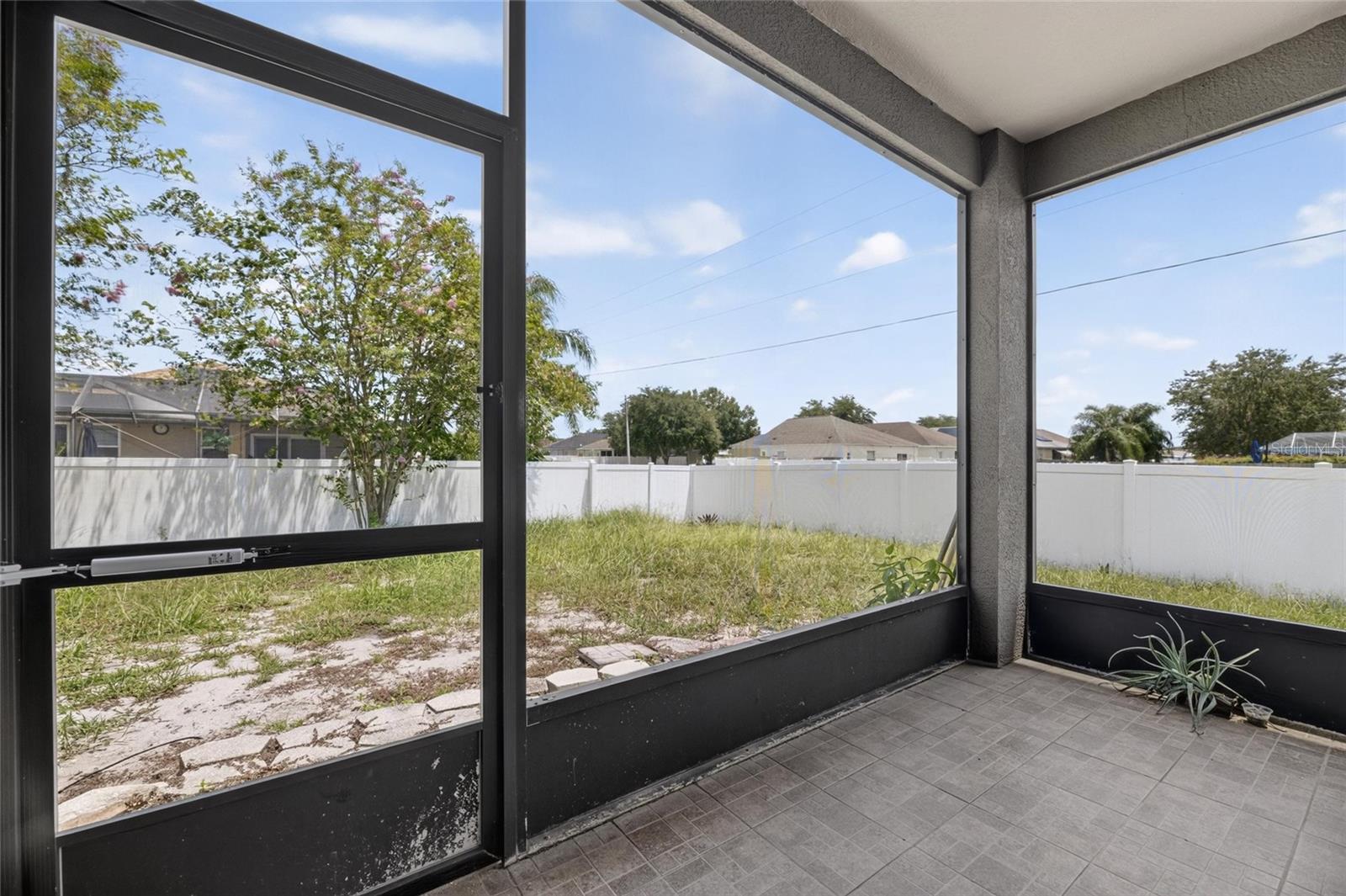 24519 BREEZY OAK CT — photo 49