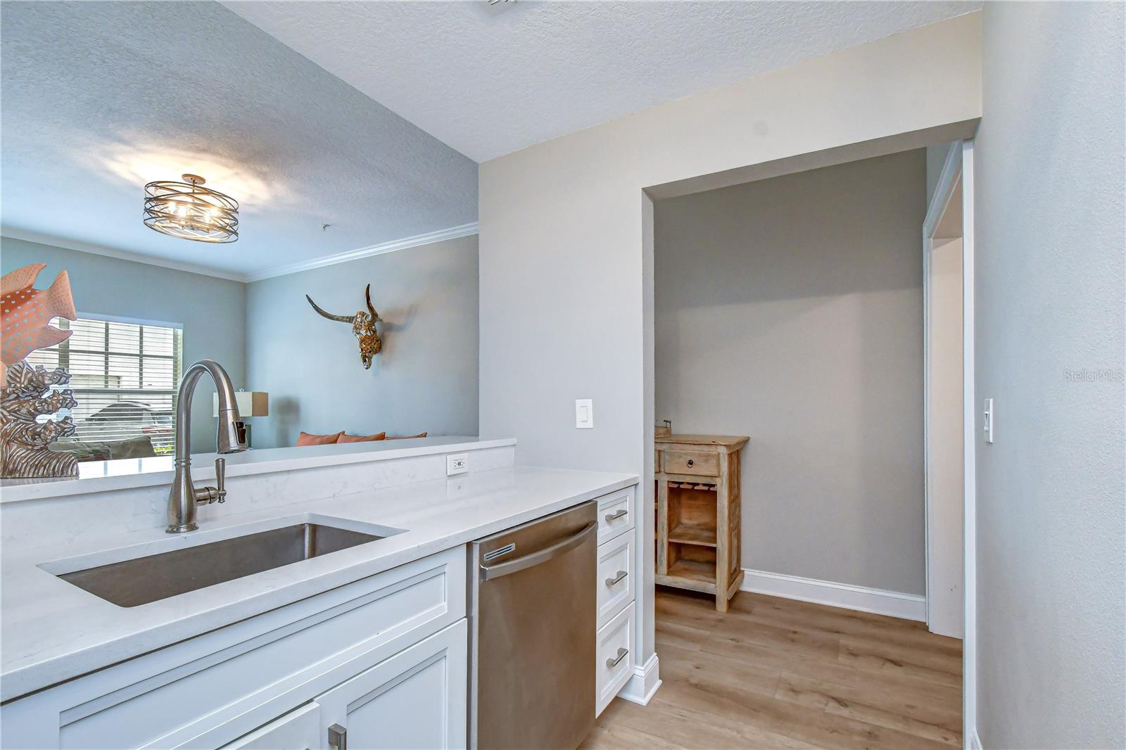800 S DAKOTA AVE #121 — photo 8