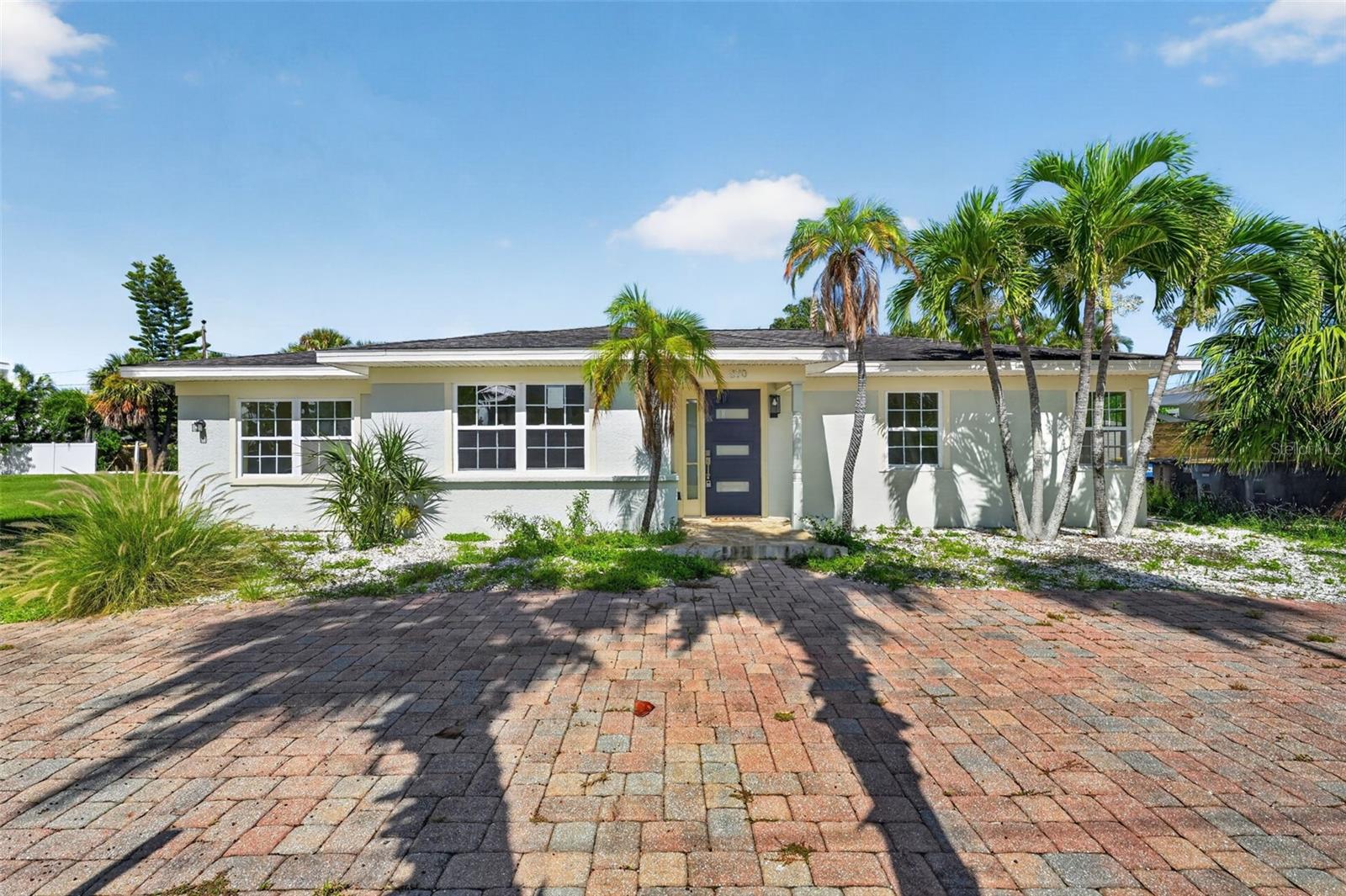 870 NARCISSUS AVE — photo 53