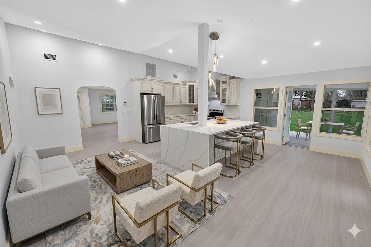 870 NARCISSUS AVE — photo 2