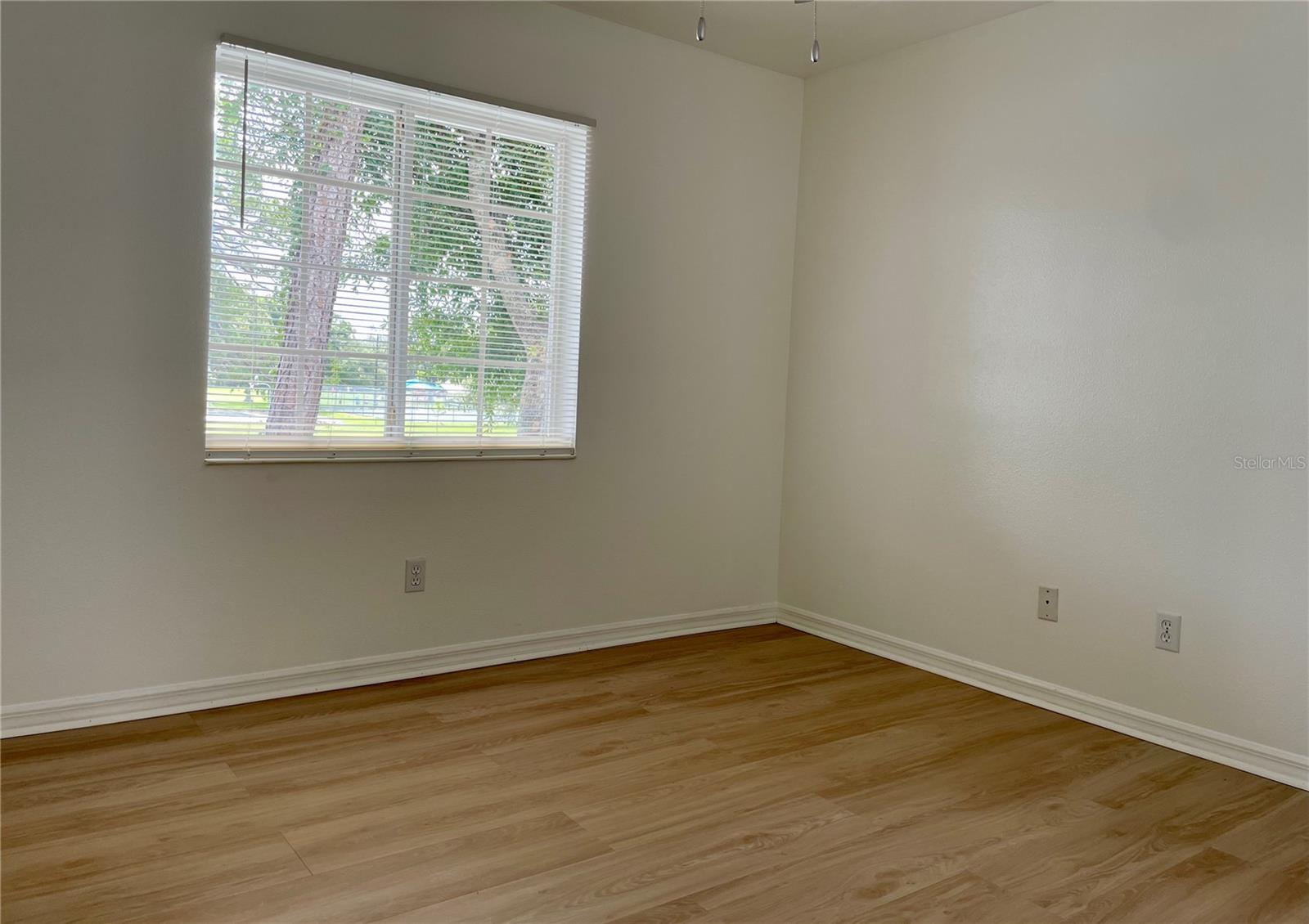 337 CHANDLER RD — photo 14