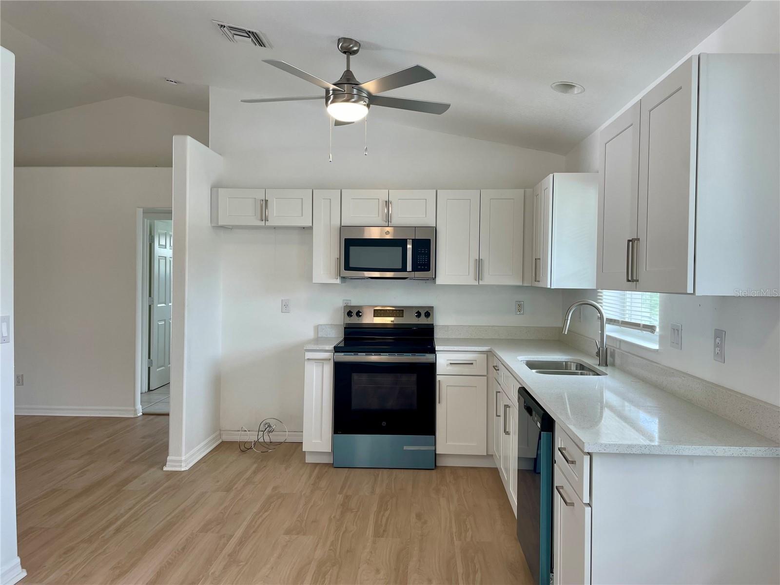 337 CHANDLER RD — photo 8