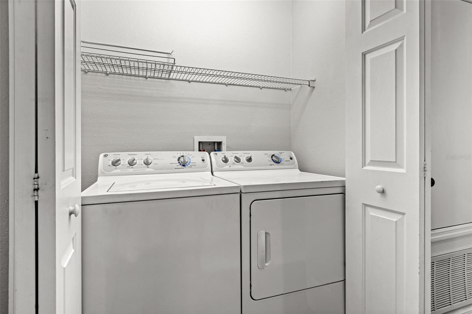 8874 CHRISTIE DR — photo 21