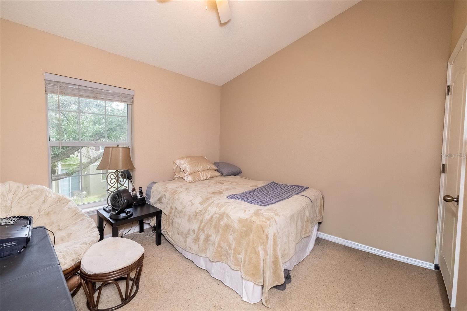 6717 EAGLE FEATHER DR — photo 23