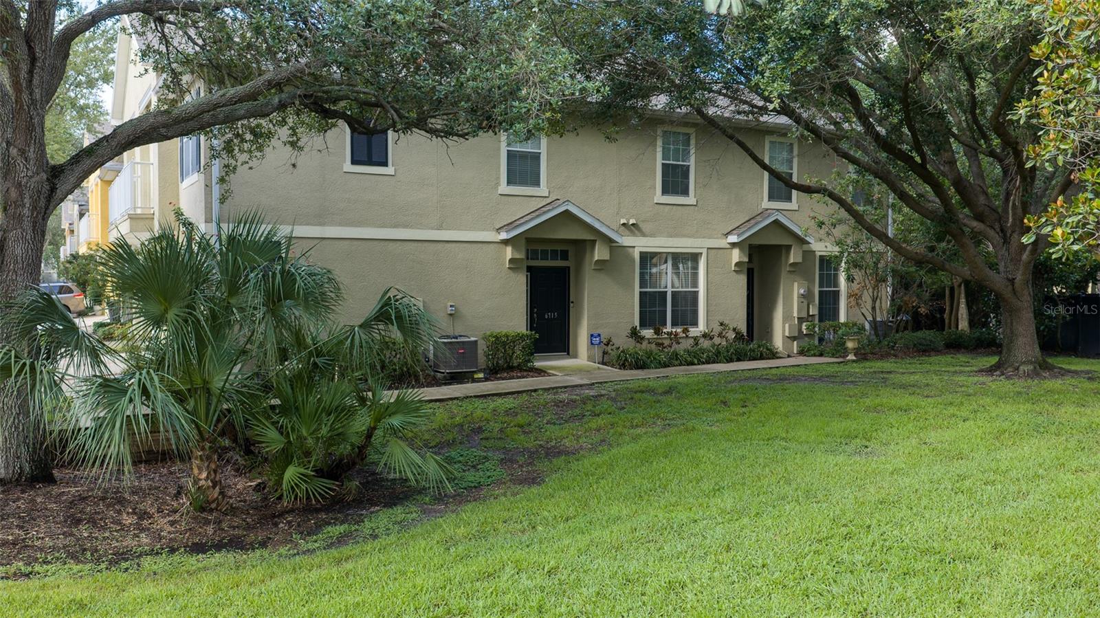 6717 EAGLE FEATHER DR — photo 27