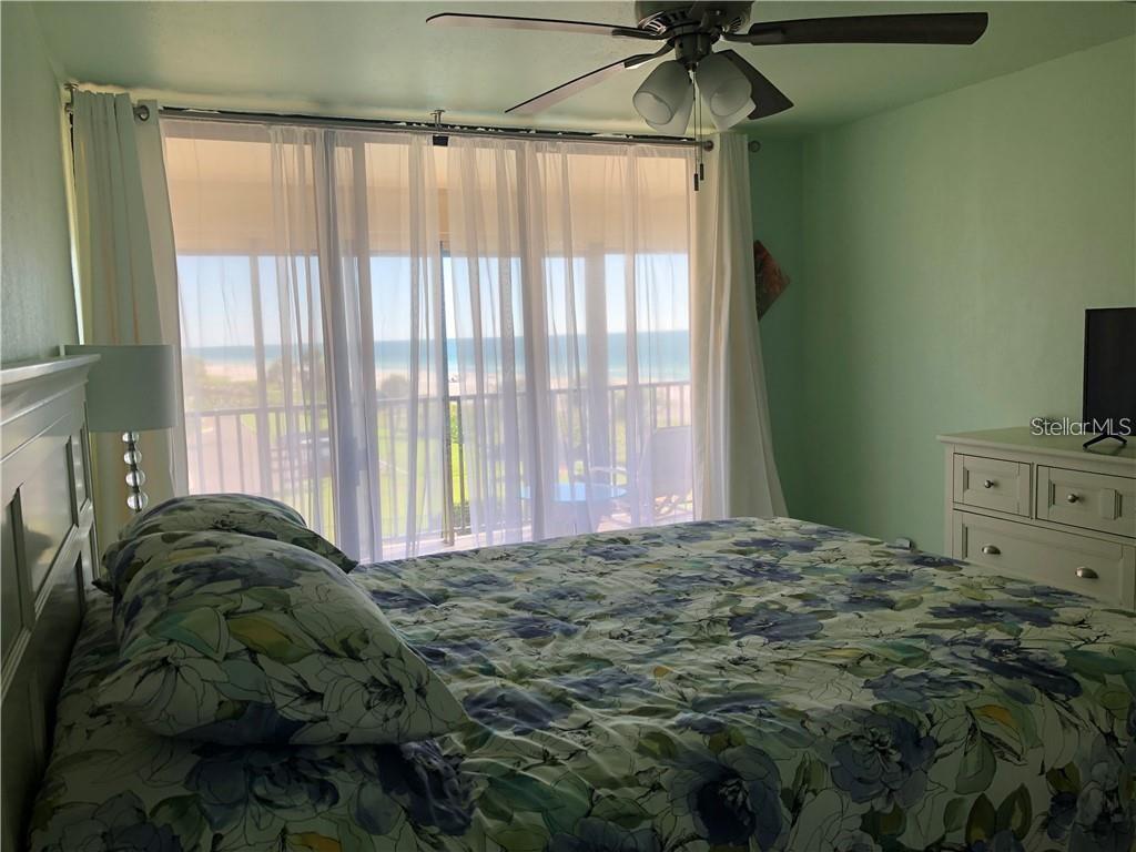 1460 GULF BLVD #302 — photo 18