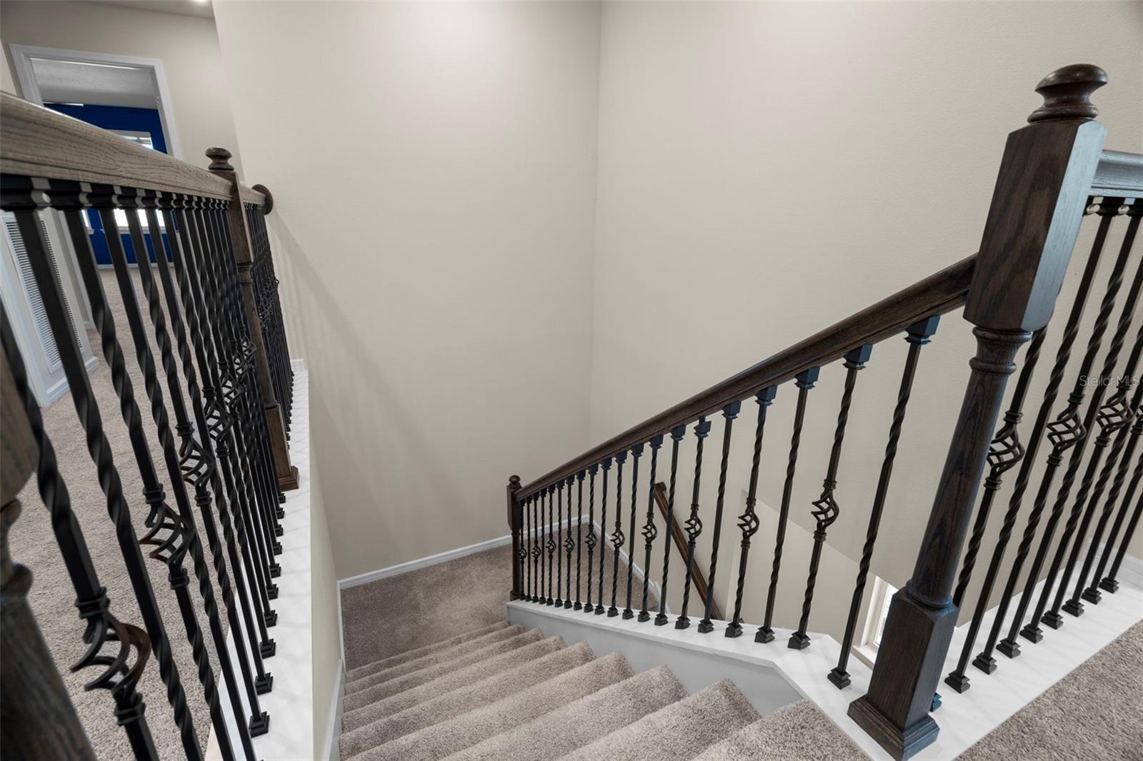 21051 MONZA LOOP — photo 22