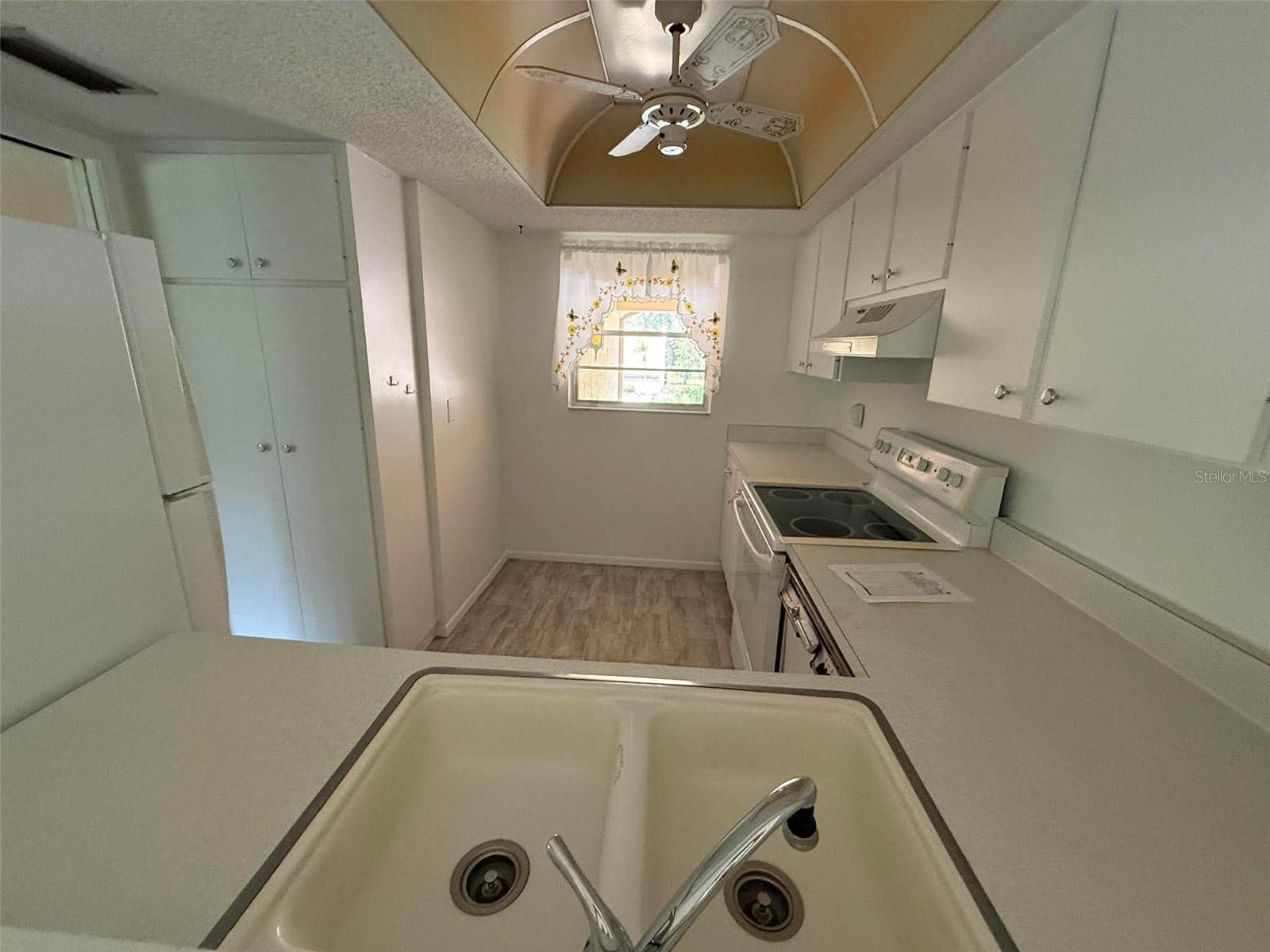 2536 CLUBHOUSE CIR #202 — photo 9