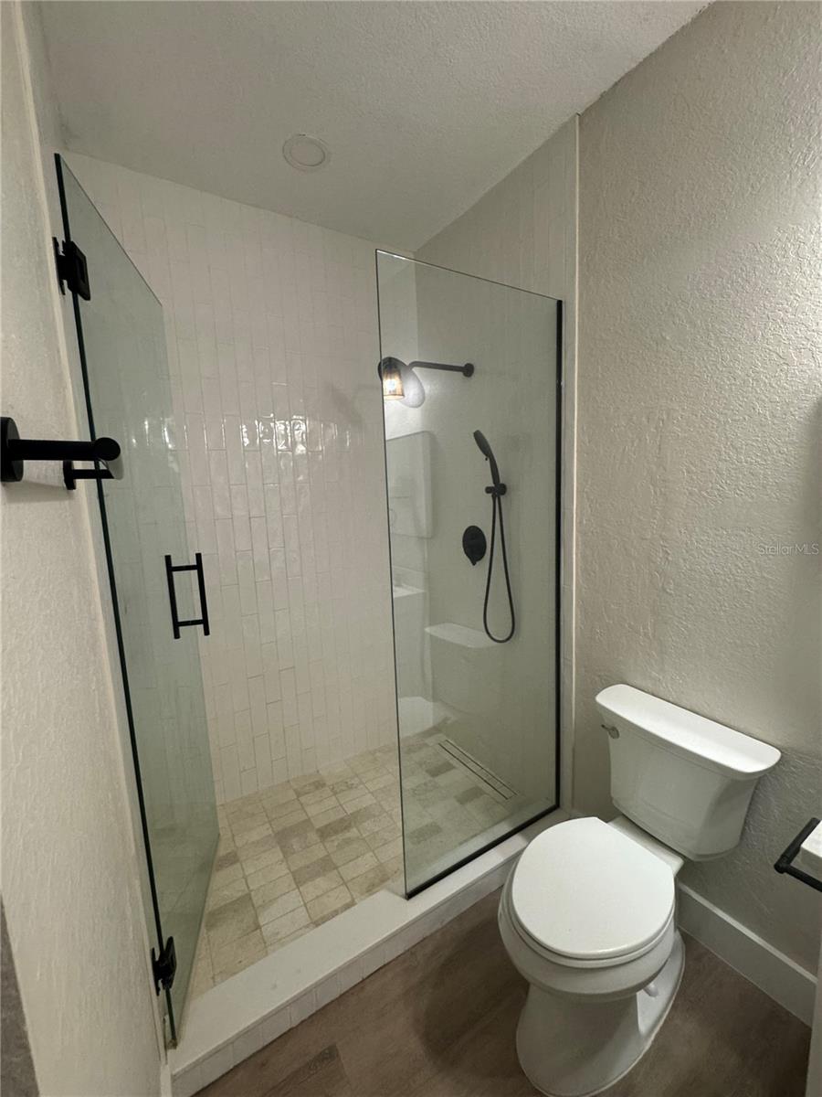 5000 CULBREATH KEY WAY #8-122 — photo 7
