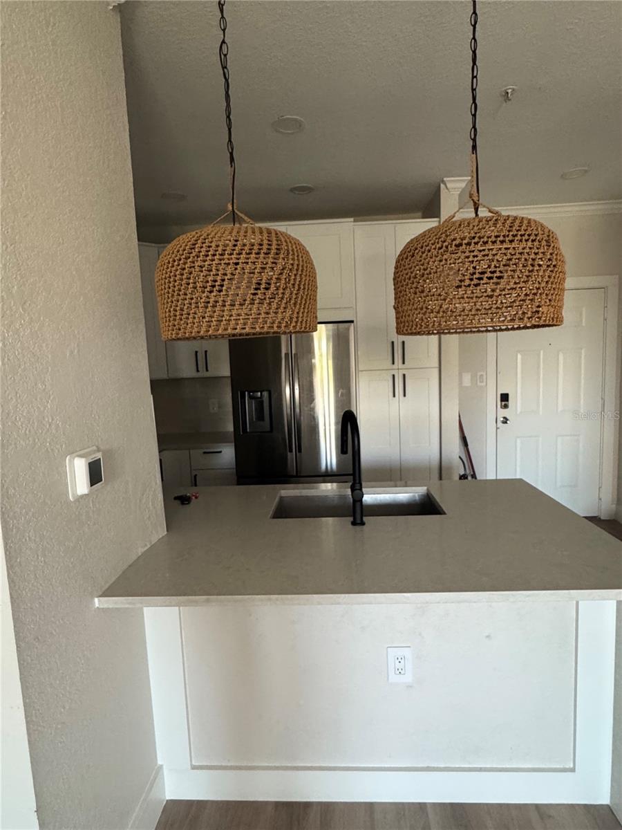 5000 CULBREATH KEY WAY #8-122 — photo 4