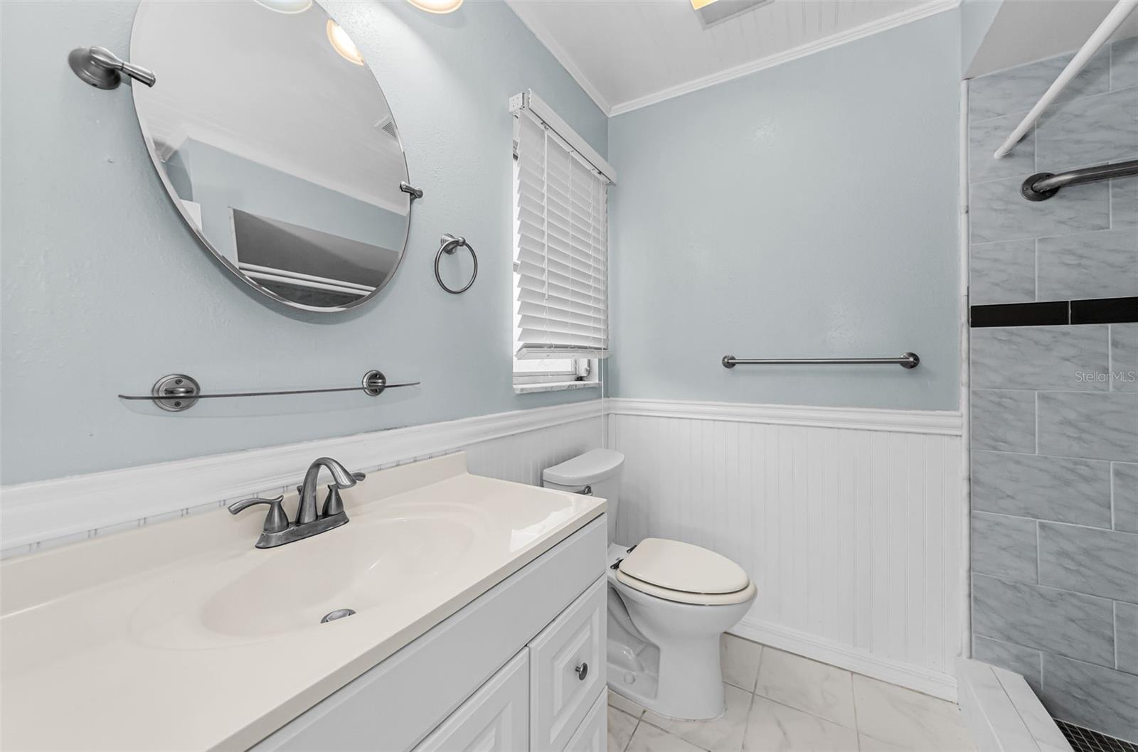 830 CAMBRIDGE CT — photo 22