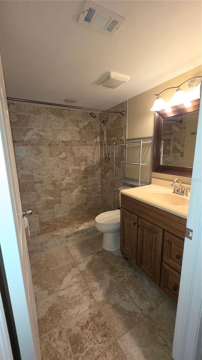 12119 SUNNY GLEN LN #E2 — photo 19