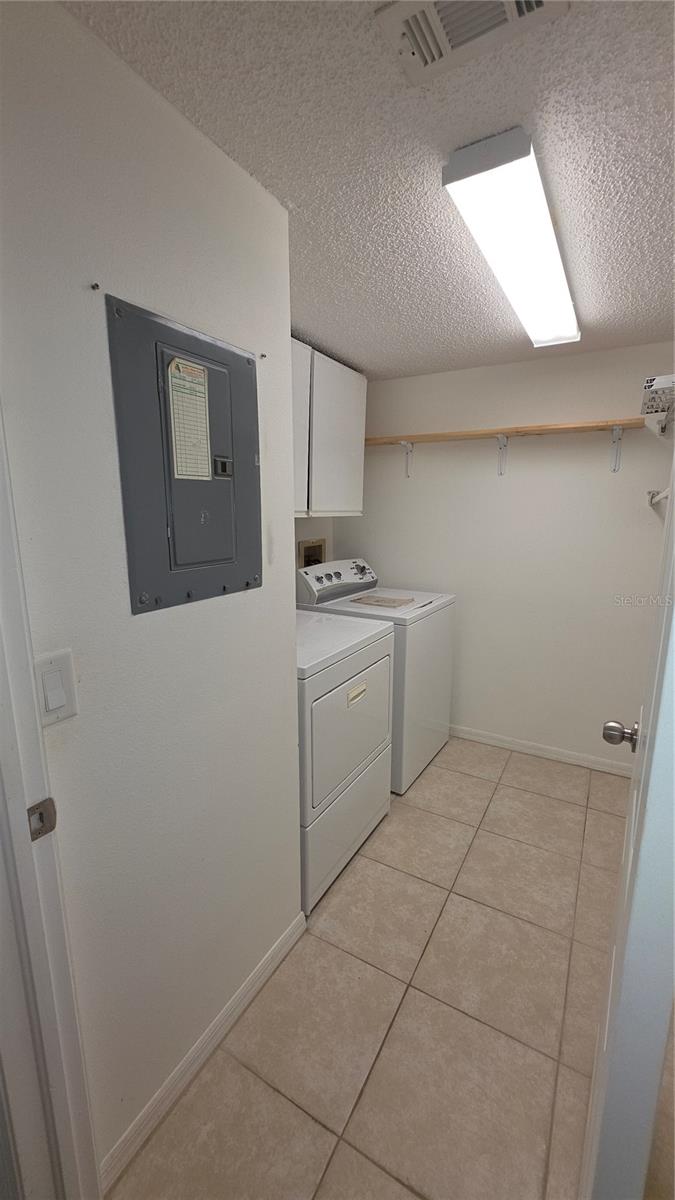 12119 SUNNY GLEN LN #E2 — photo 18