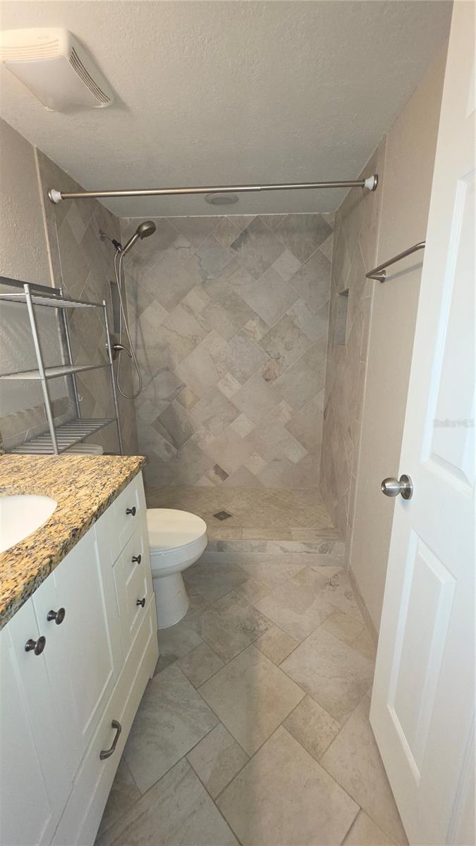 12119 SUNNY GLEN LN #E2 — photo 28