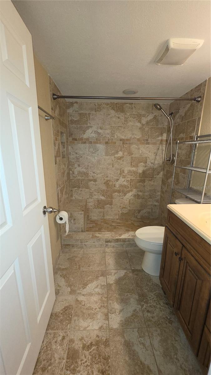 12119 SUNNY GLEN LN #E2 — photo 20