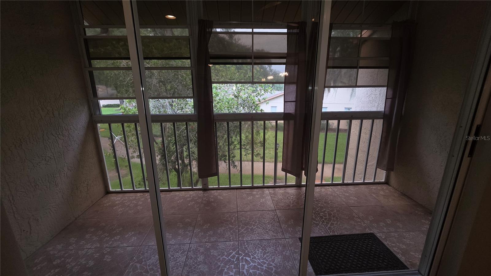 12119 SUNNY GLEN LN #E2 — photo 31