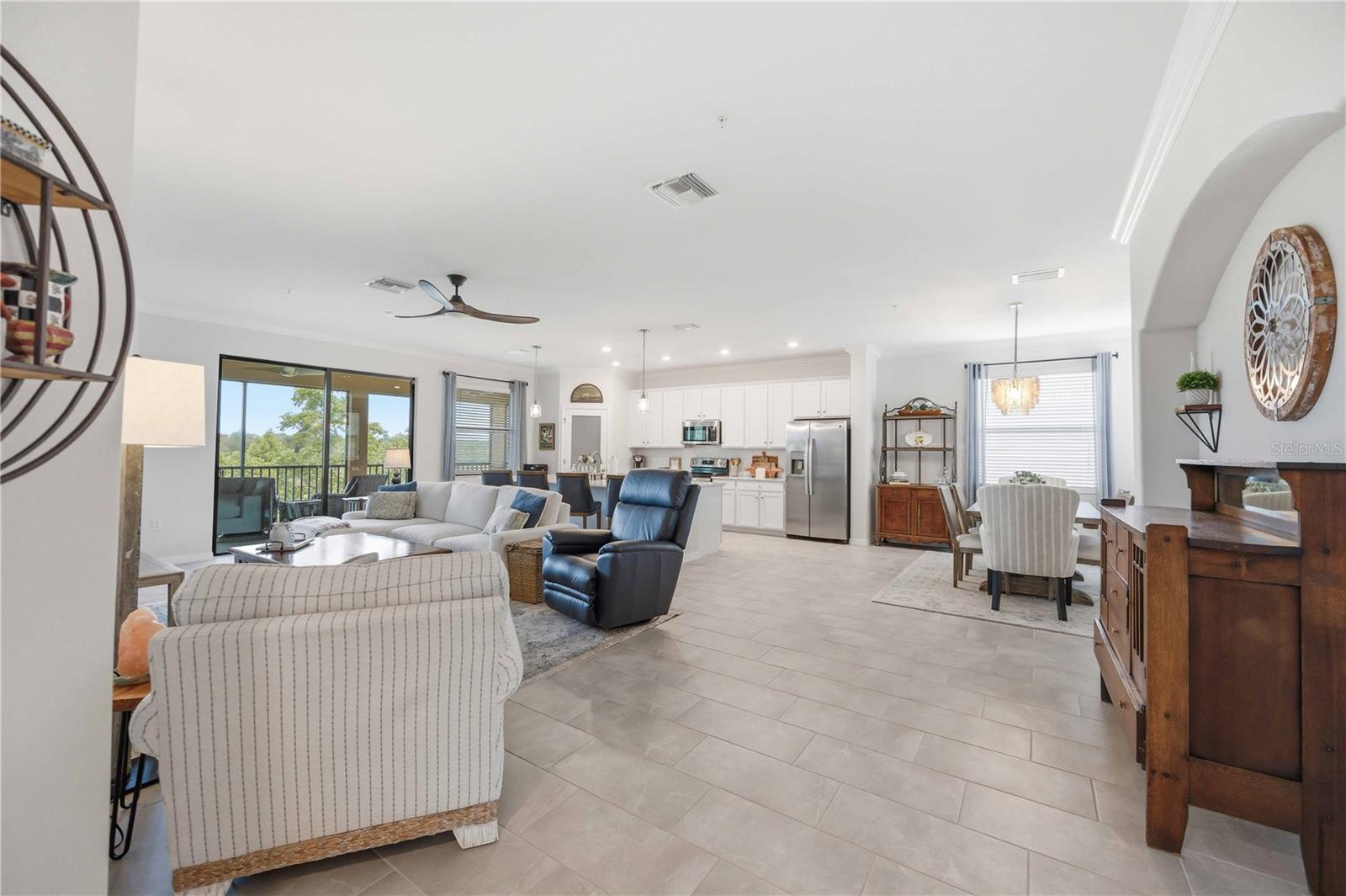 10821 TARFLOWER DR #202 — photo 11