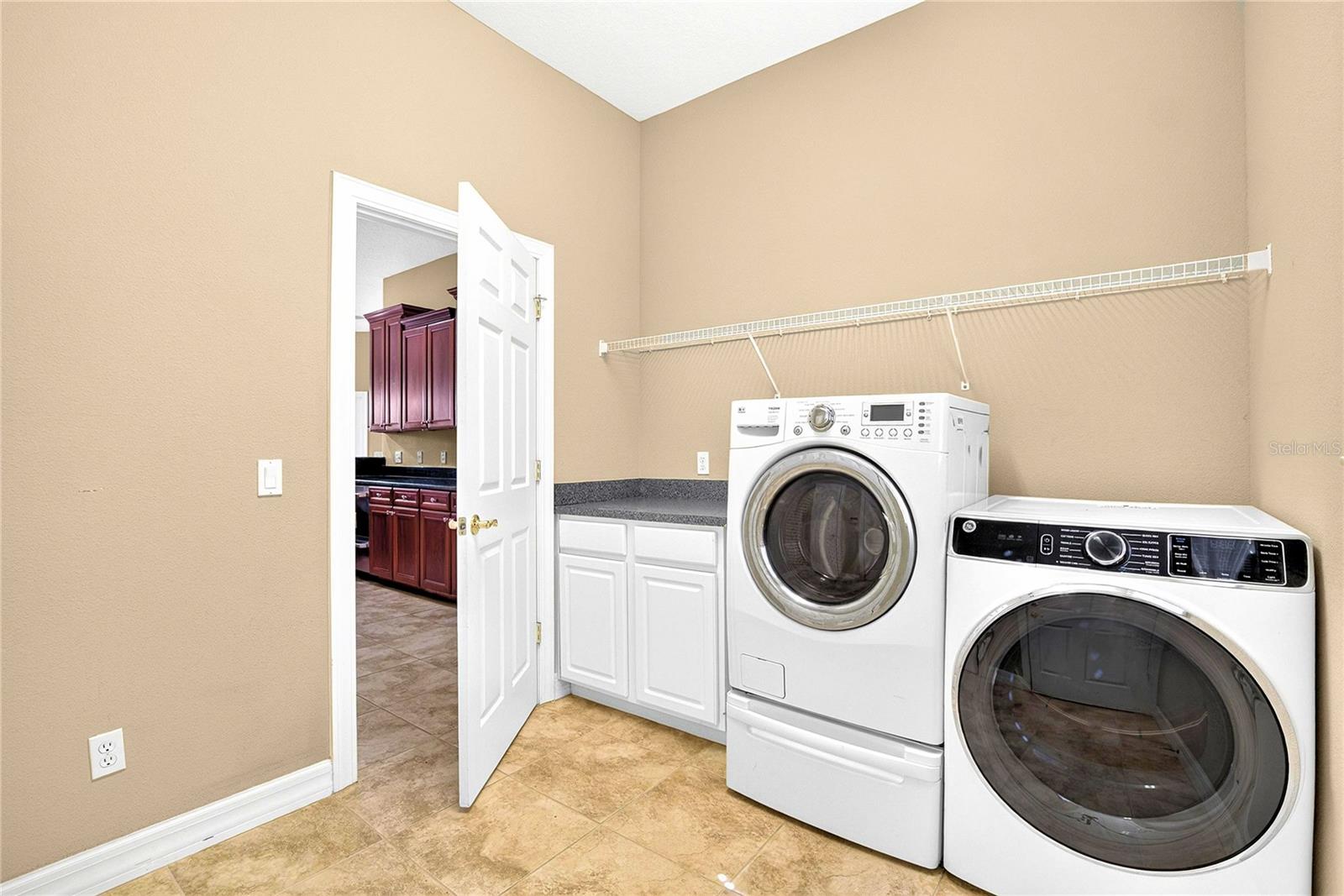 13975 MCINTOSH RD — photo 46