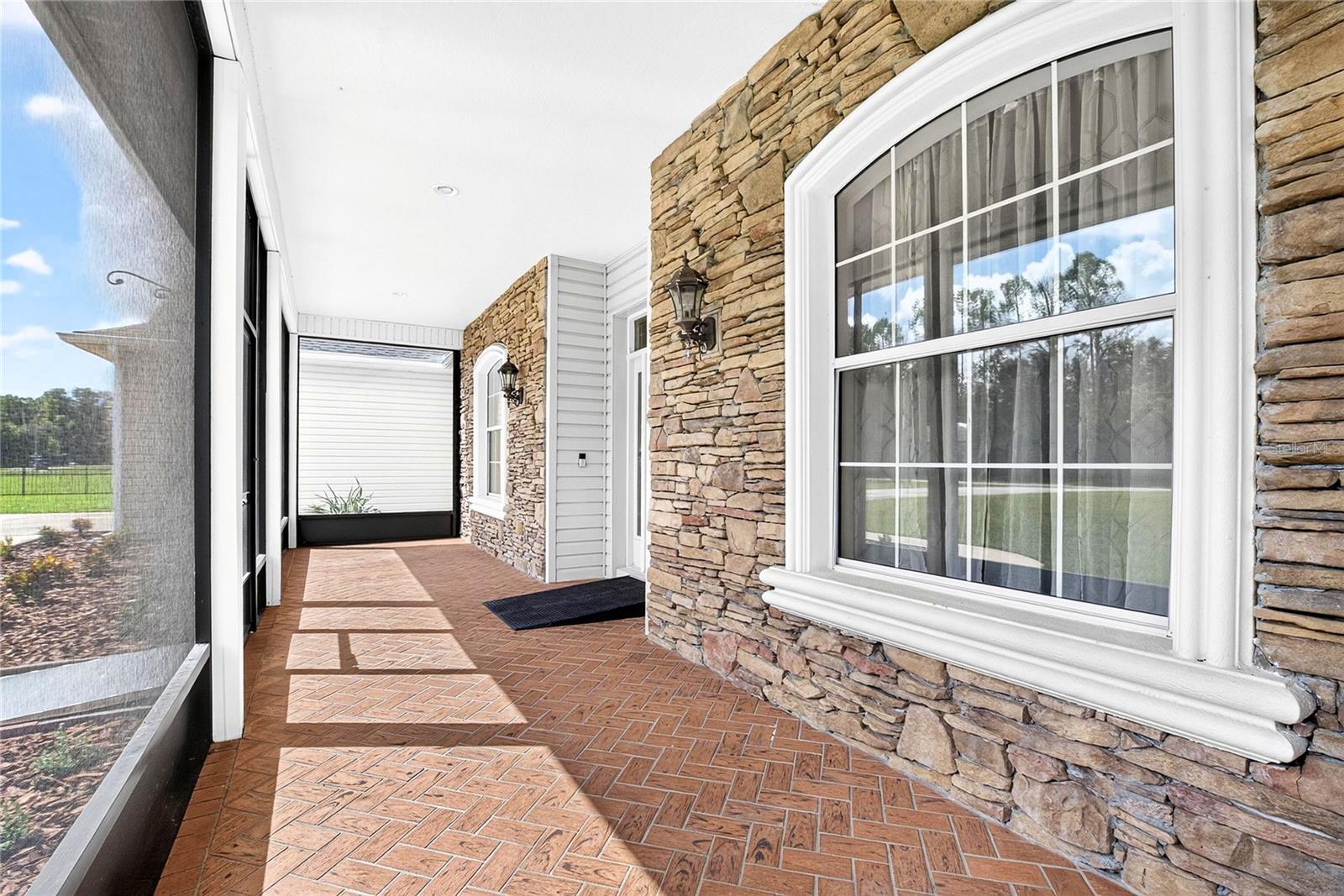13975 MCINTOSH RD — photo 3