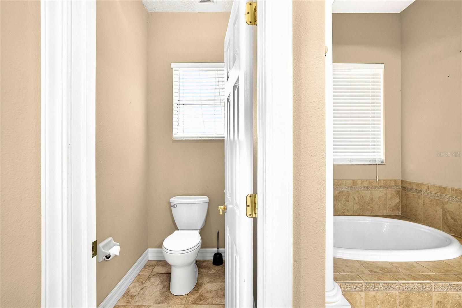 13975 MCINTOSH RD — photo 33