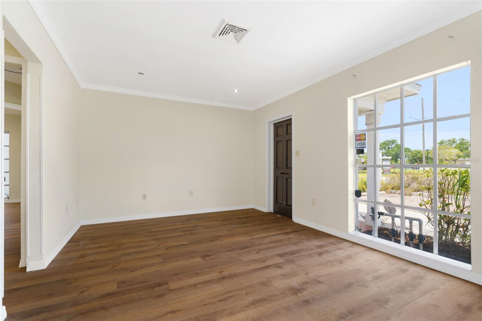 1455 COURT ST — photo 6
