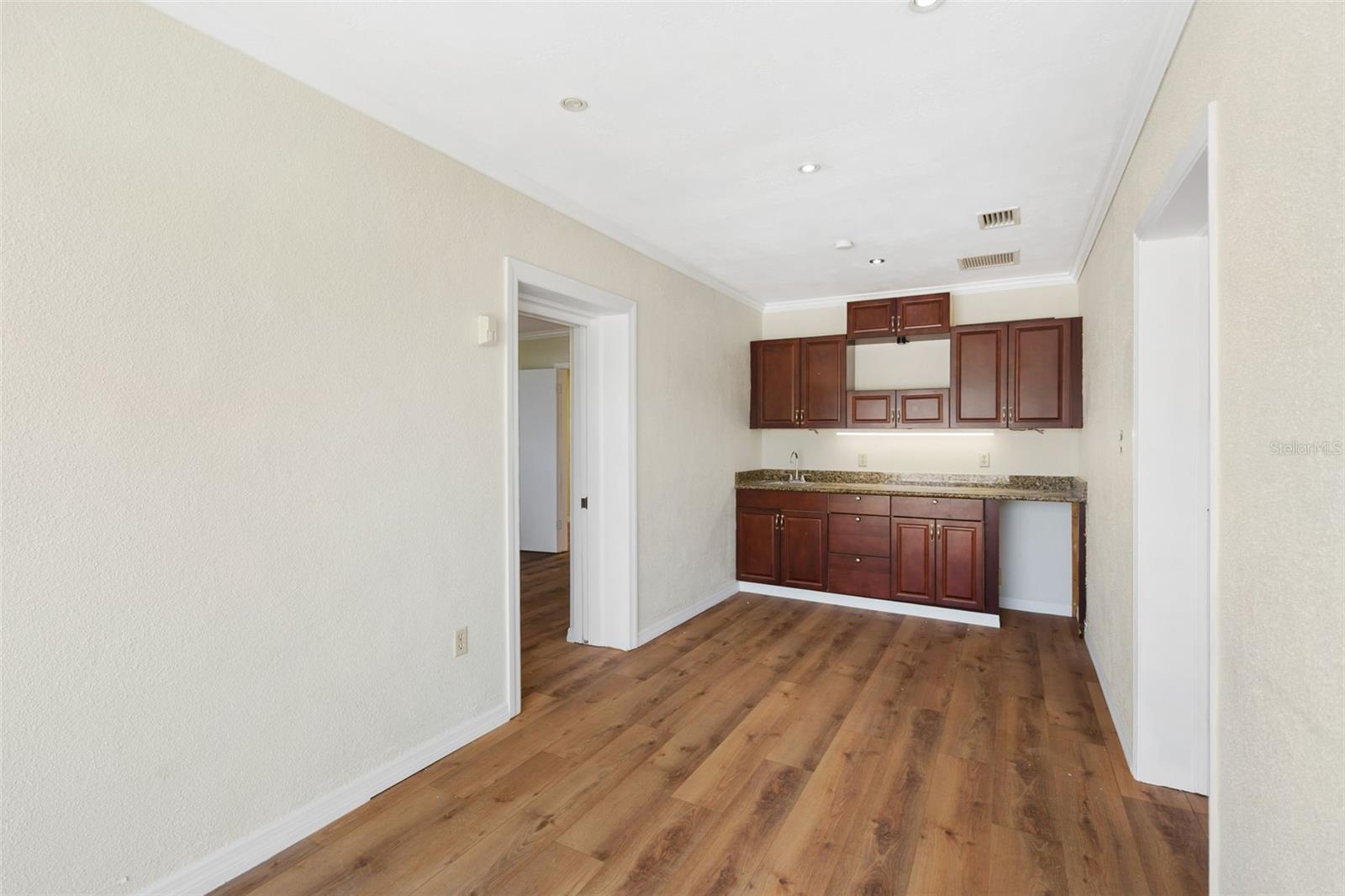 1455 COURT ST — photo 8