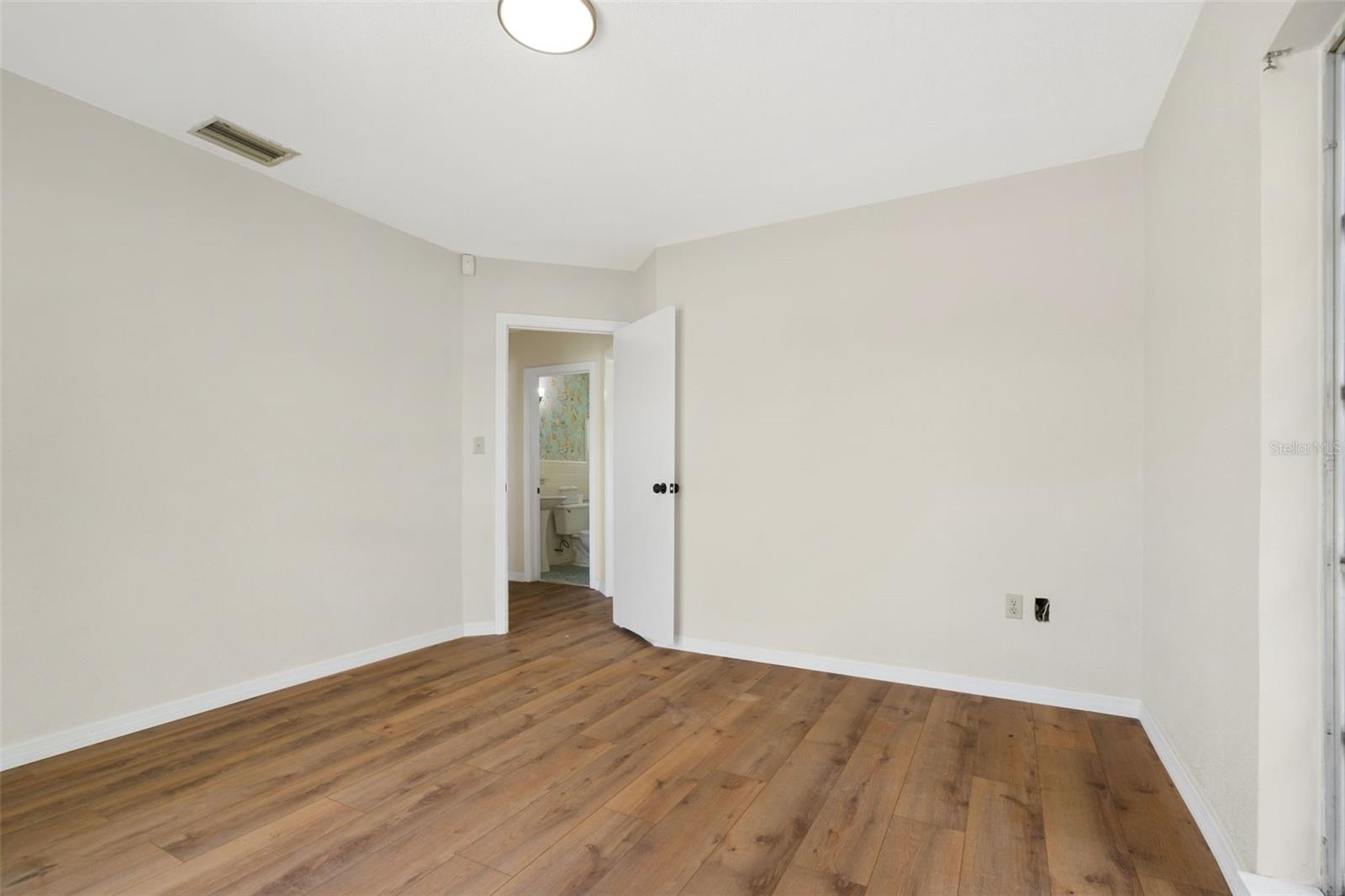 1455 COURT ST — photo 22