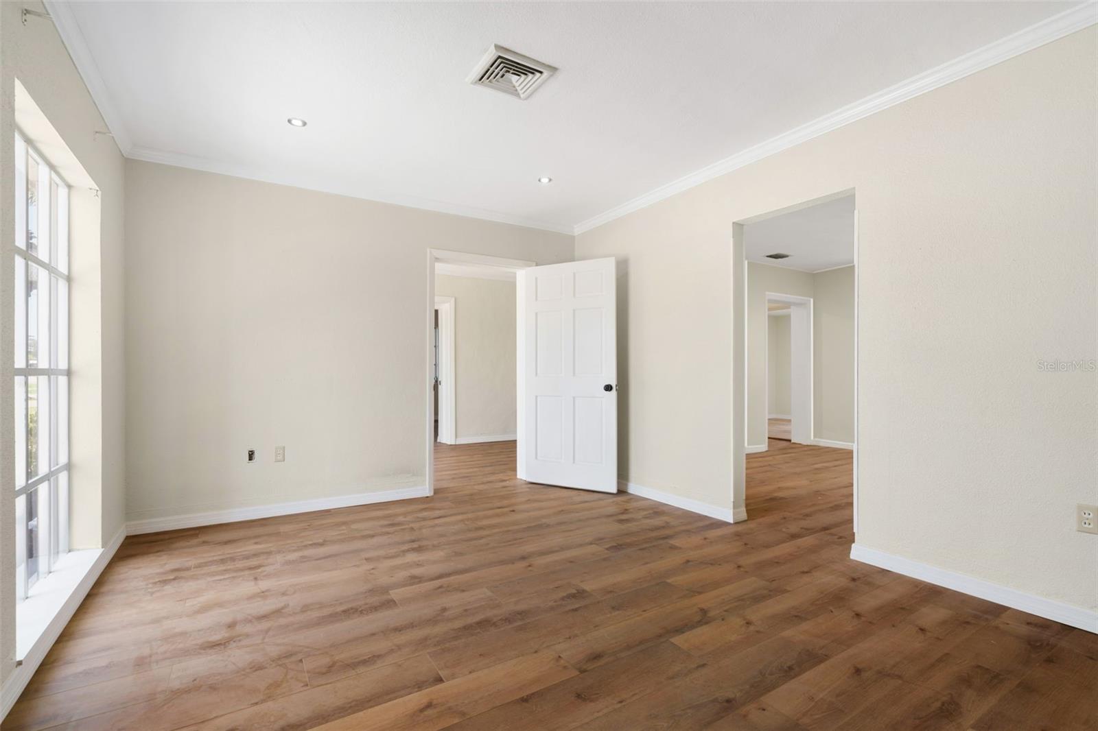 1455 COURT ST — photo 5