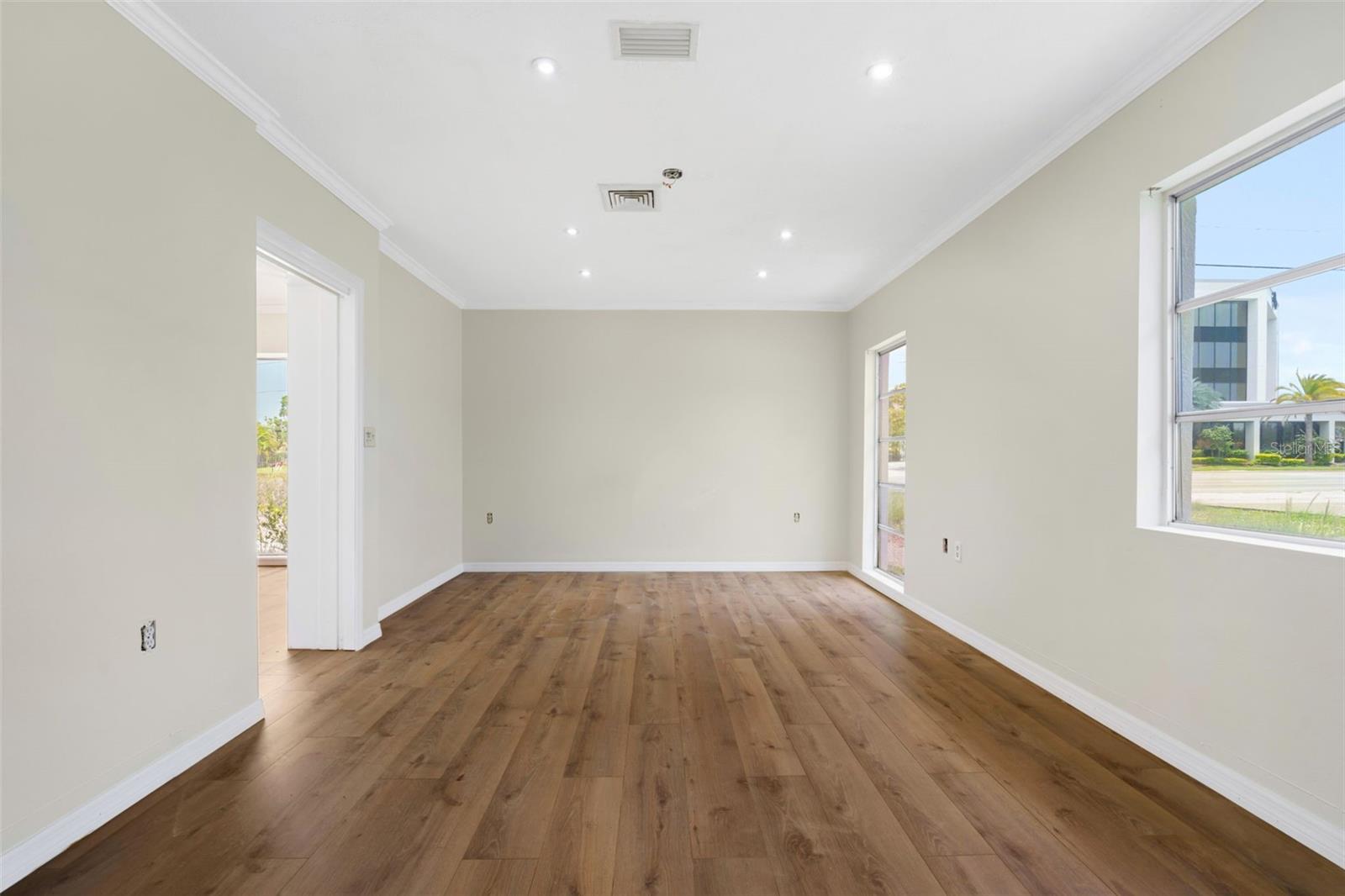 1455 COURT ST — photo 9