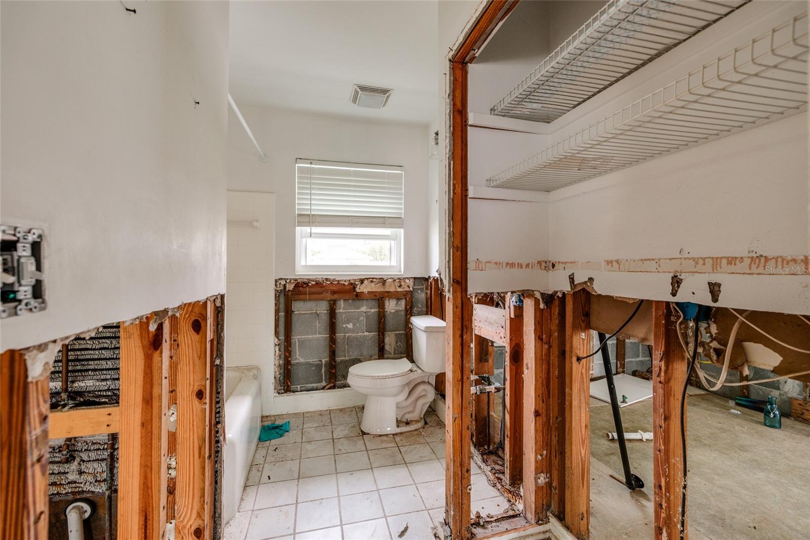 136 175TH TERRACE DR E — photo 16