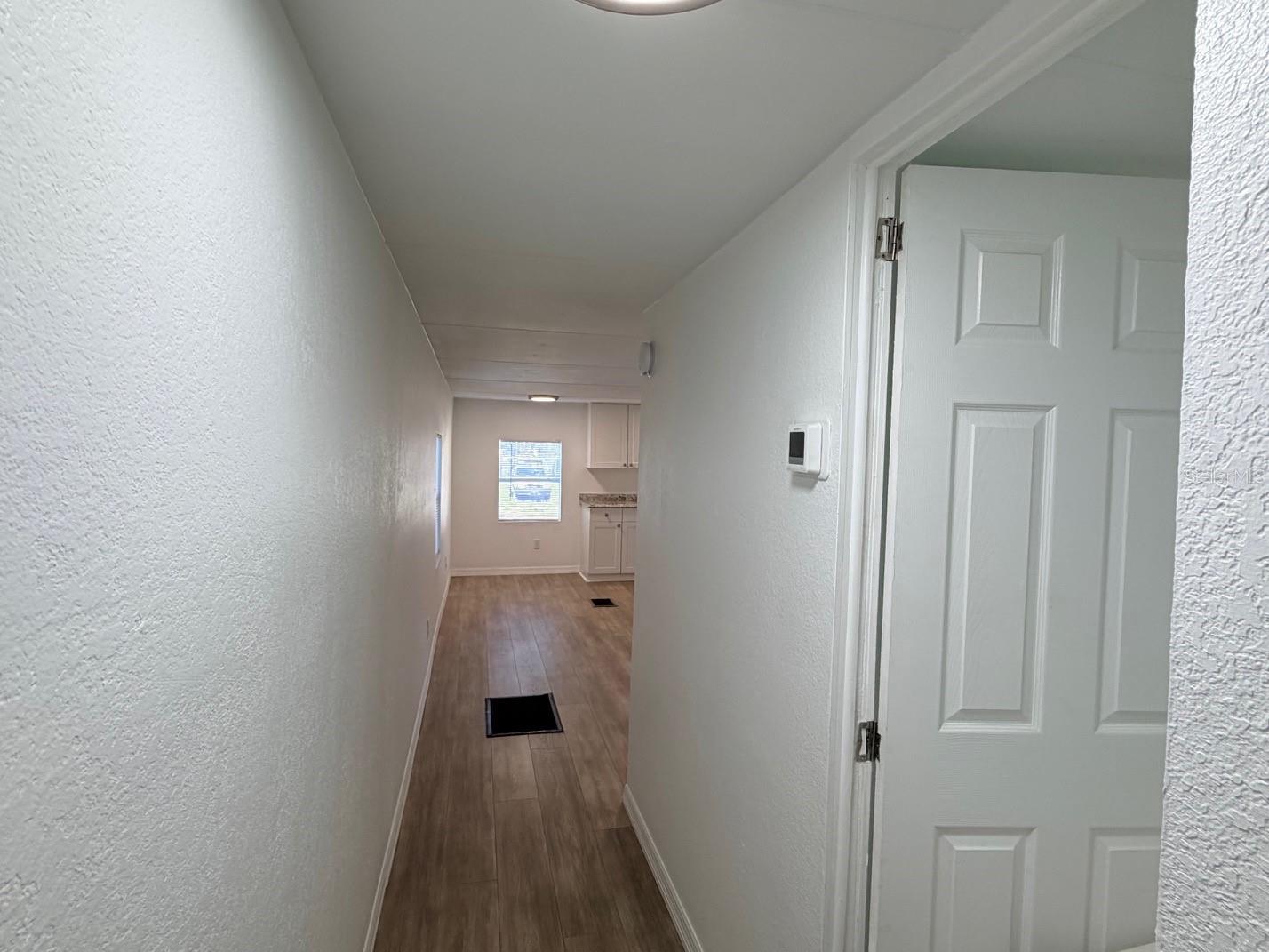 6811 ROCHELLE AVE #7 — photo 18