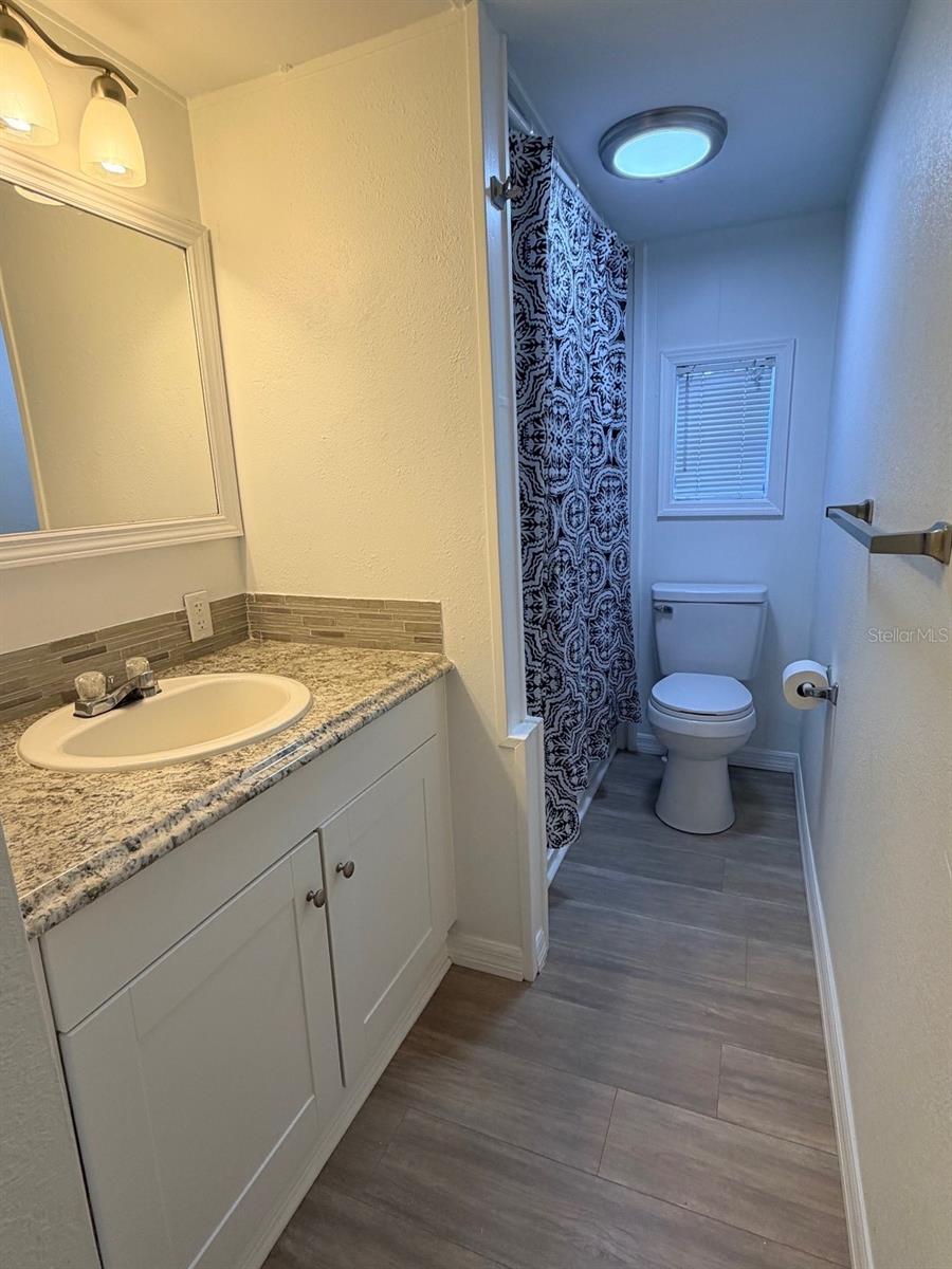 6811 ROCHELLE AVE #7 — photo 14