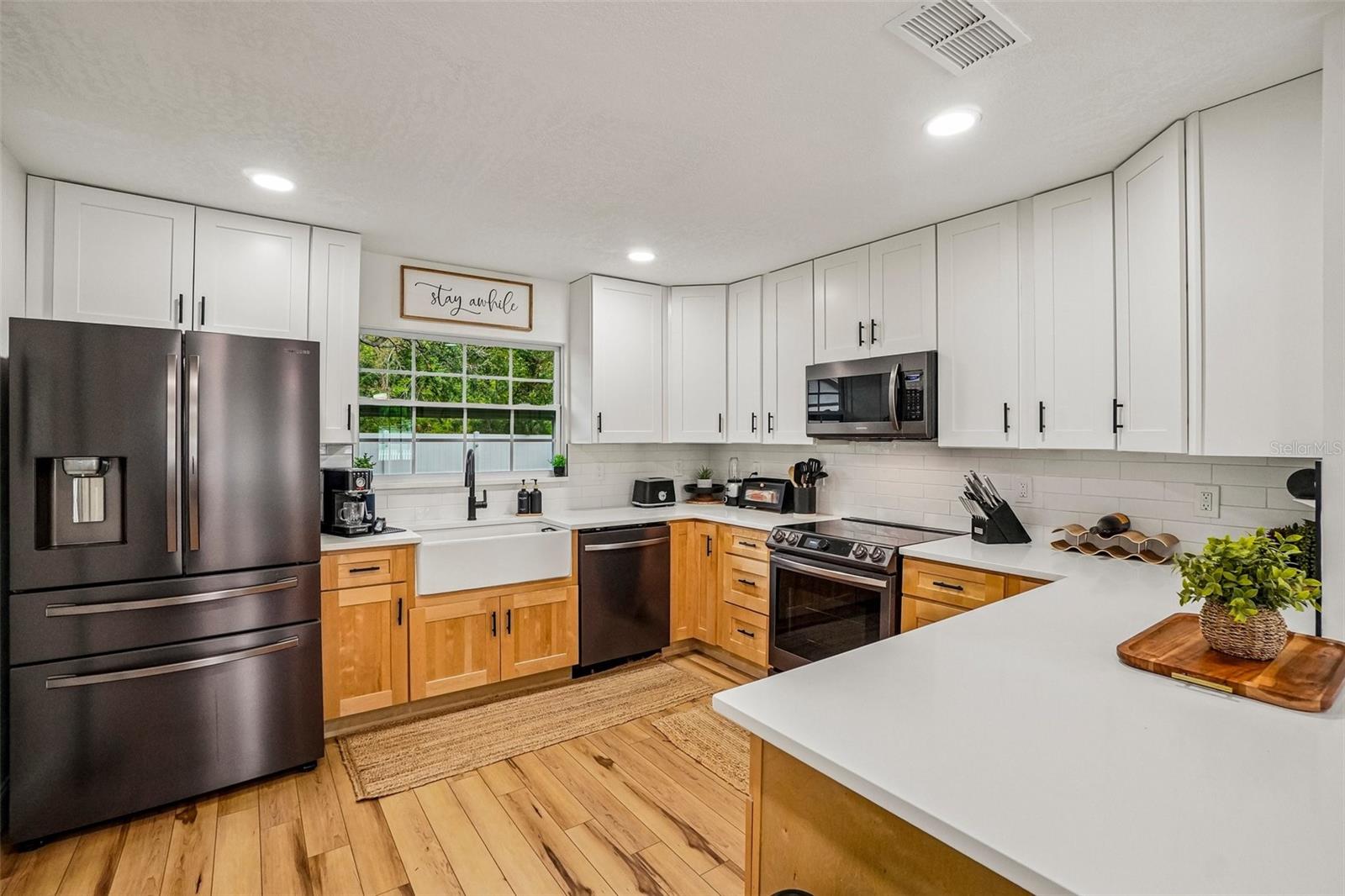 4703 W WALLACE AVE — photo 8