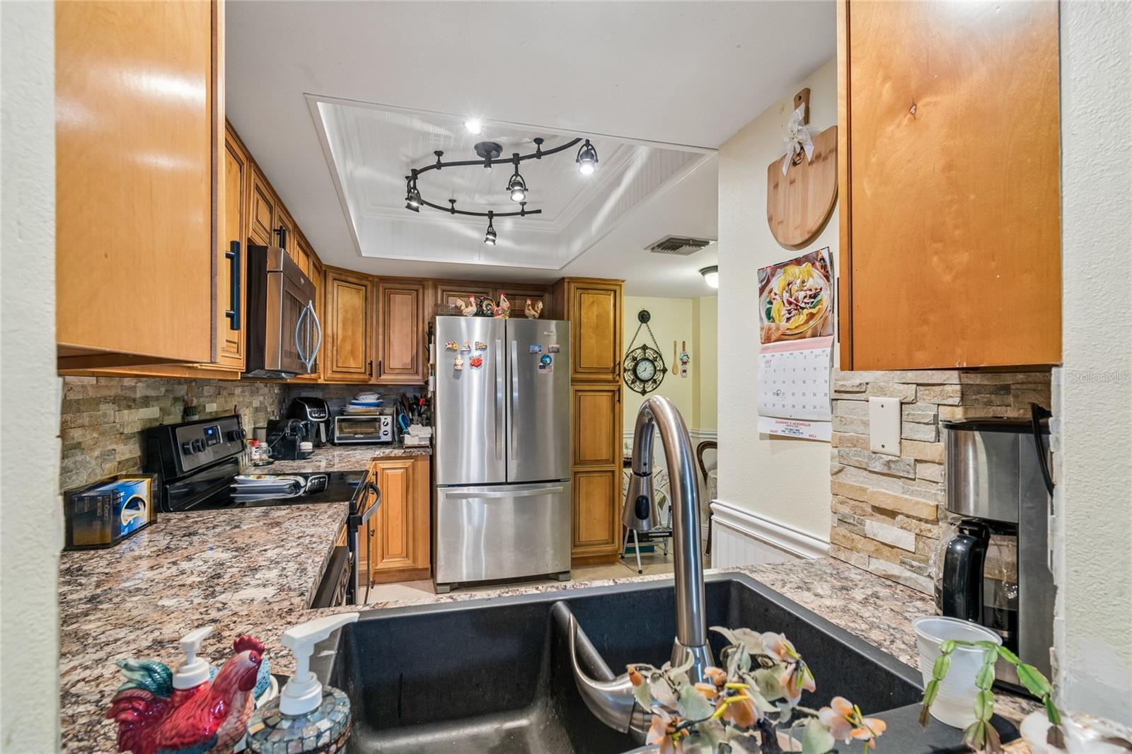 11512 VERSAILLES LN #11512 — photo 11