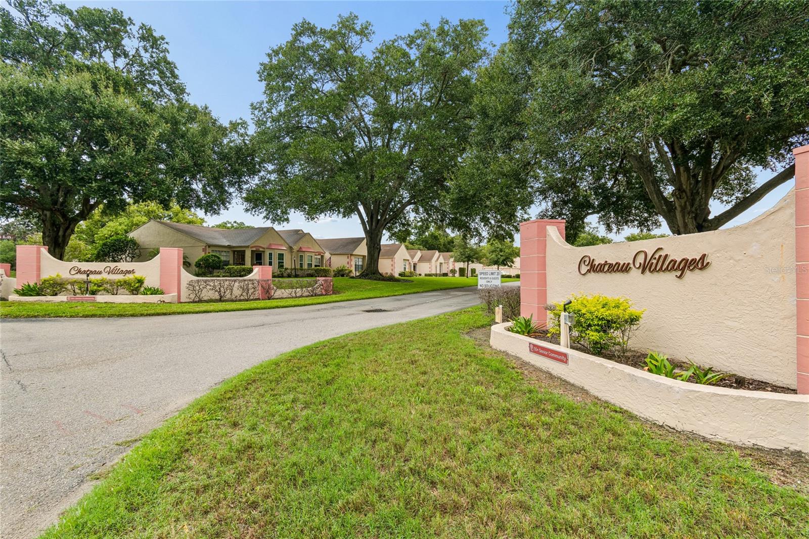 11512 VERSAILLES LN #11512 — photo 33