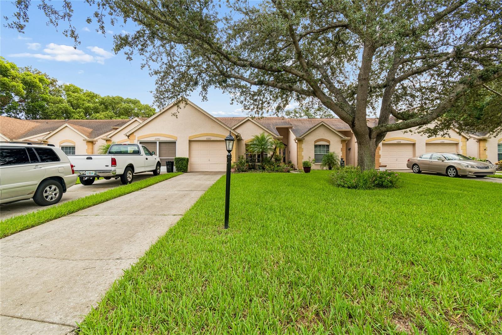 11512 VERSAILLES LN #11512 — photo 3