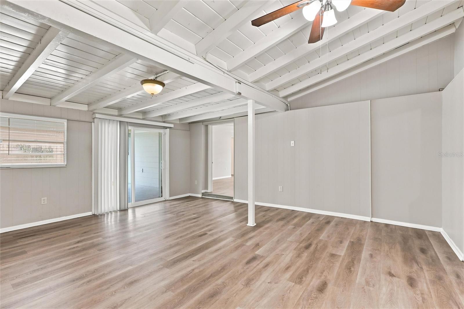 131 DEGAS DR — photo 15