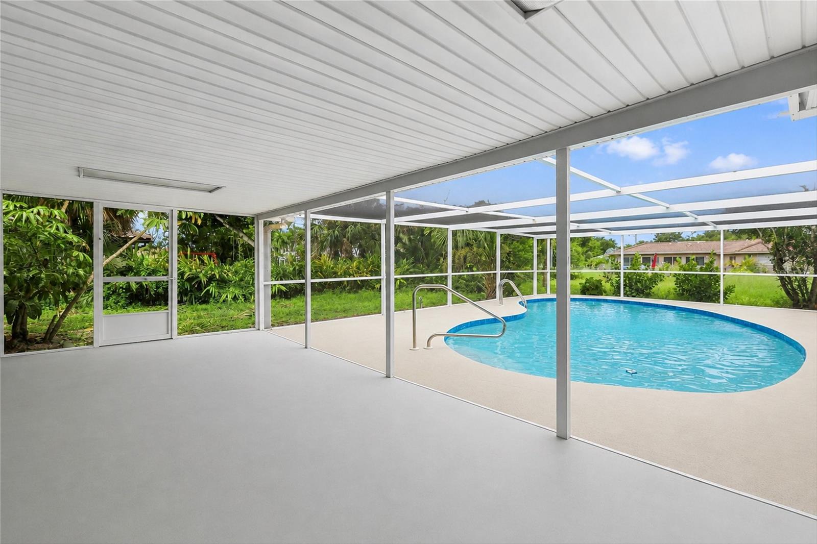 131 DEGAS DR — photo 35
