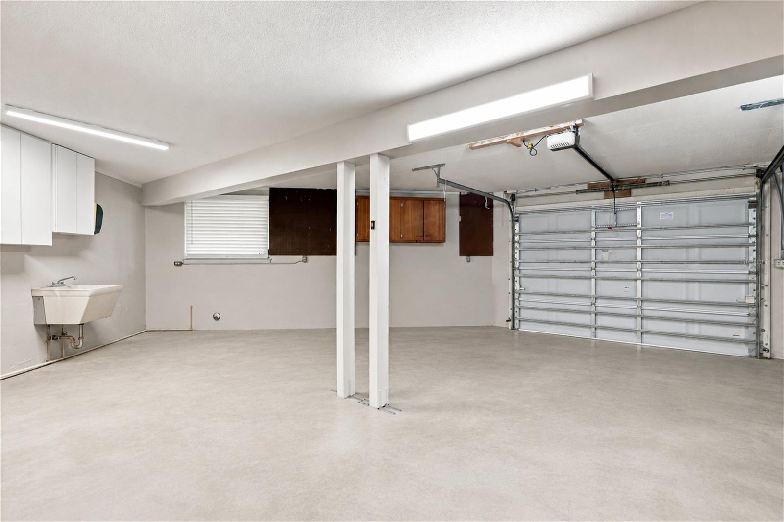 131 DEGAS DR — photo 31