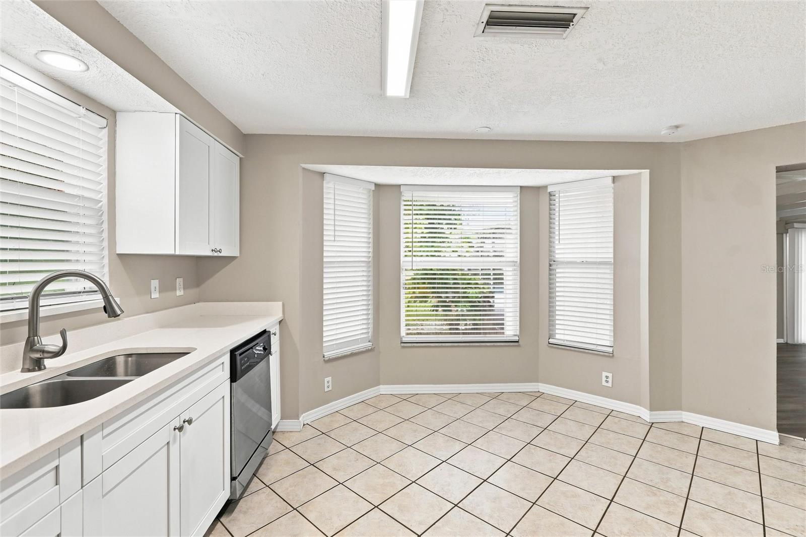 131 DEGAS DR — photo 14