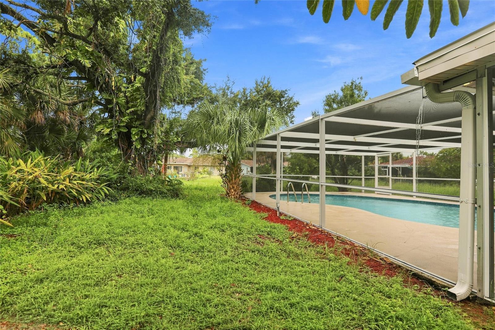 131 DEGAS DR — photo 42