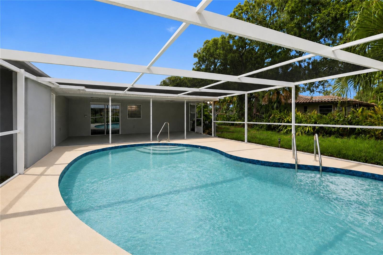 131 DEGAS DR — photo 39