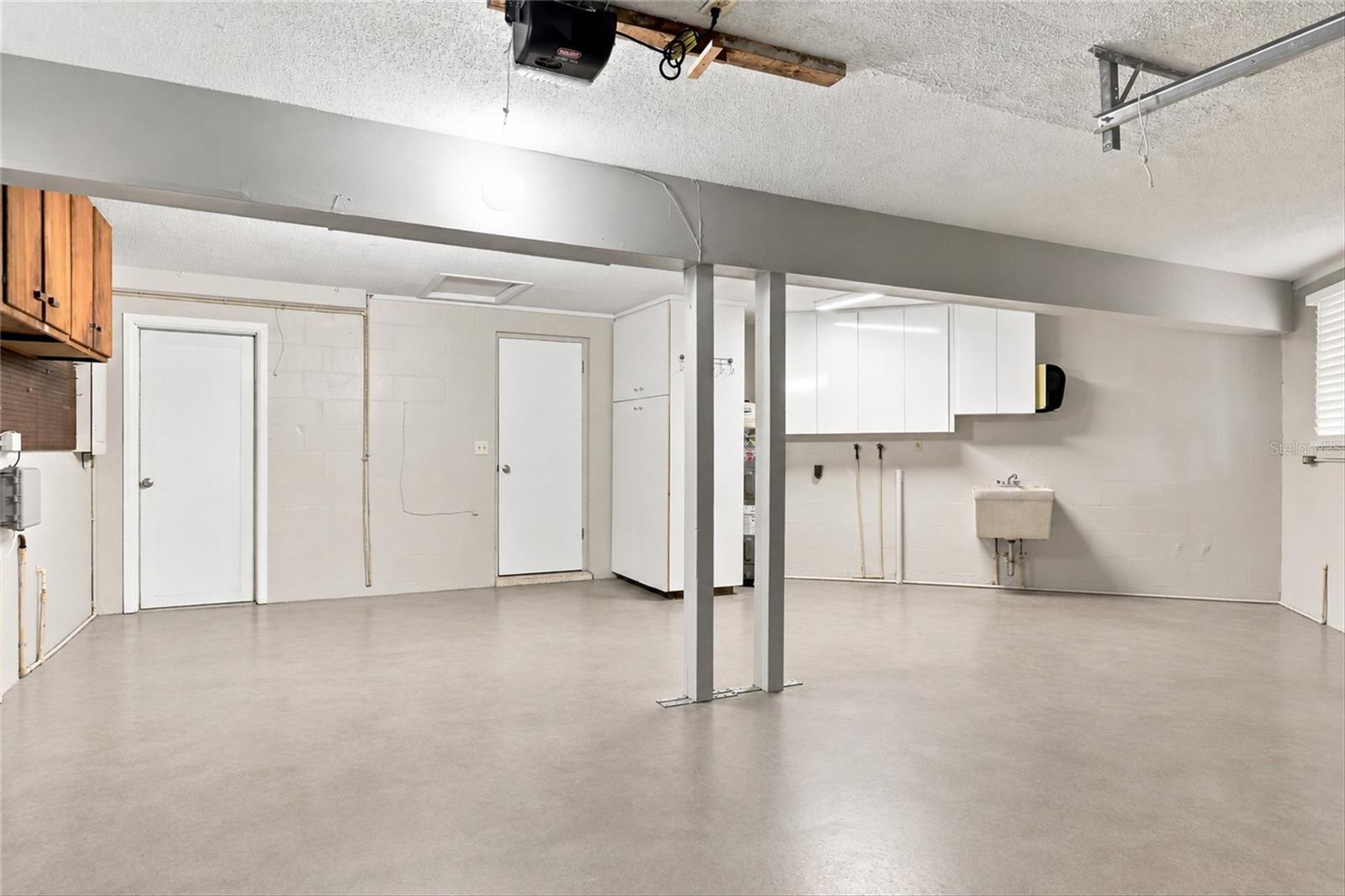 131 DEGAS DR — photo 33