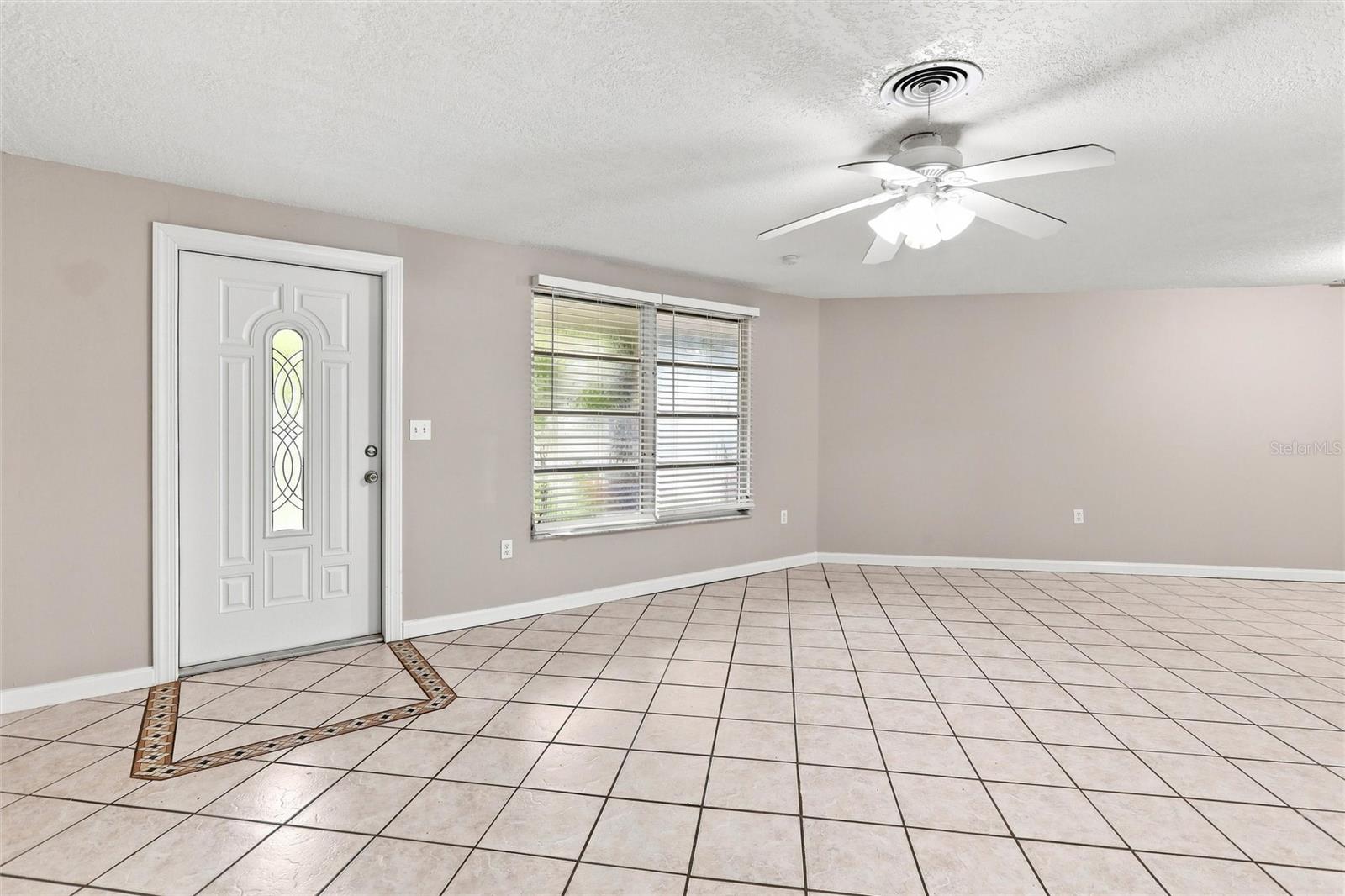 131 DEGAS DR — photo 10