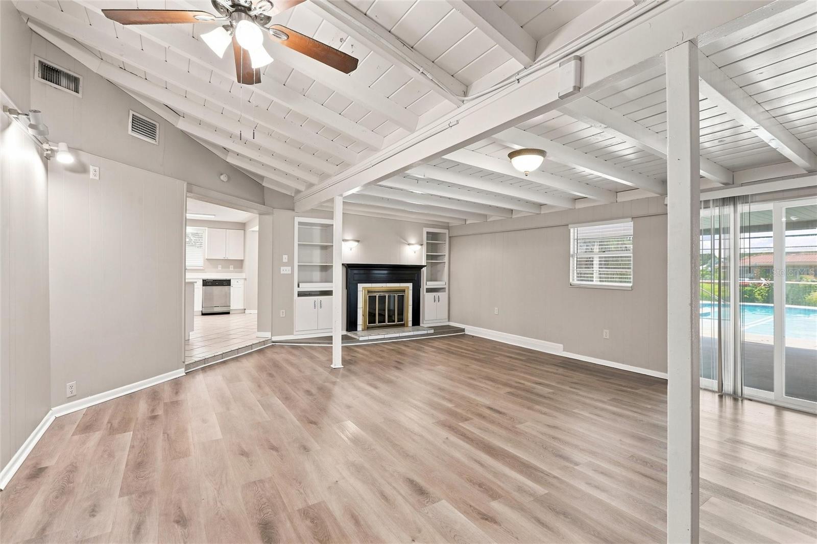 131 DEGAS DR — photo 16