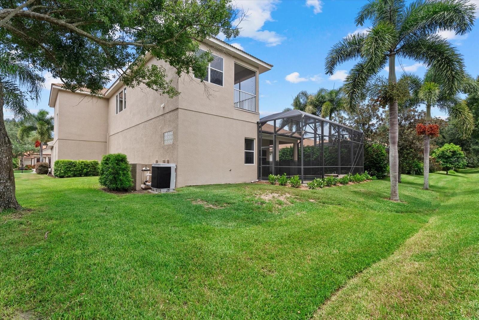 7595 TRILLIUM BLVD — photo 42
