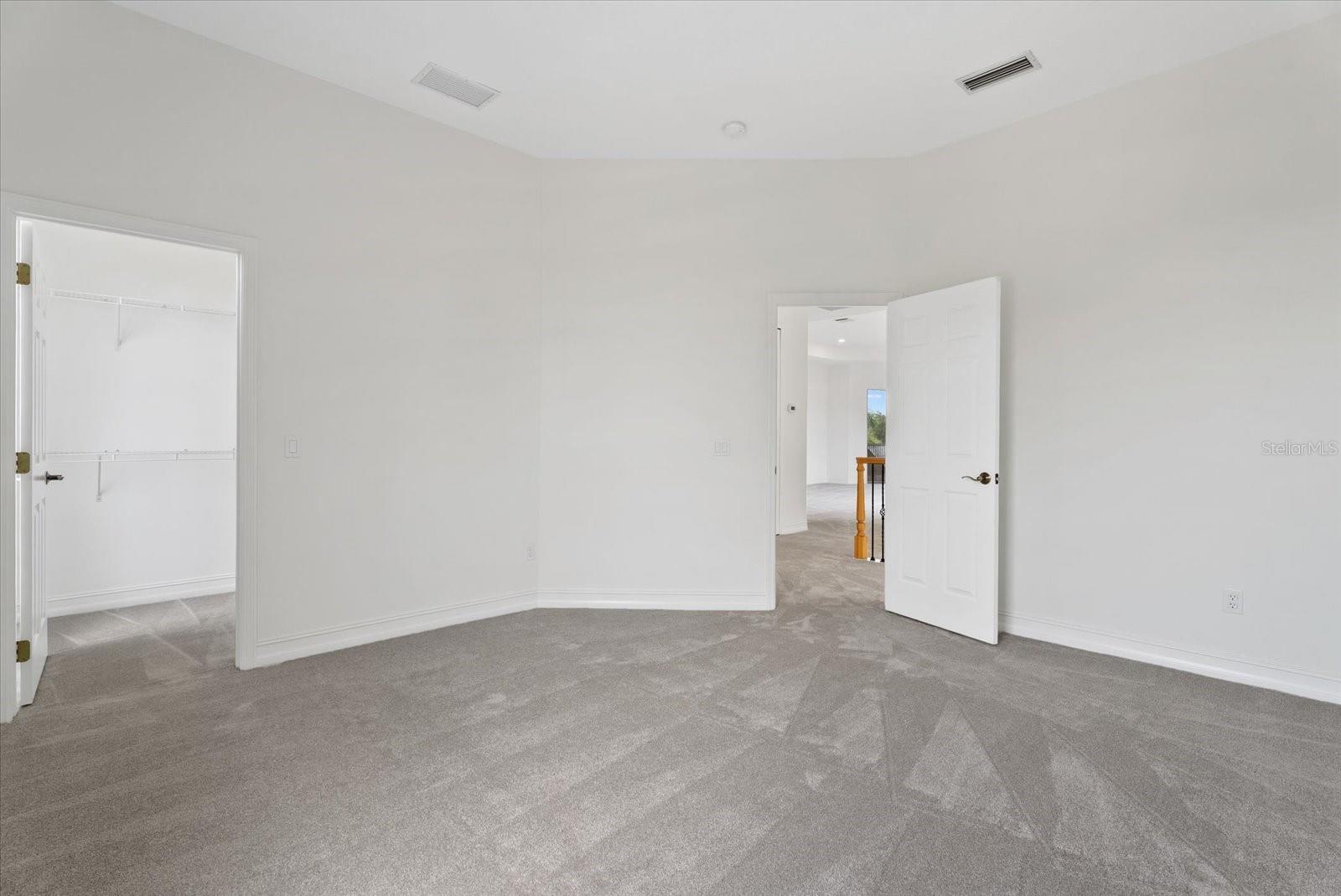 7595 TRILLIUM BLVD — photo 38