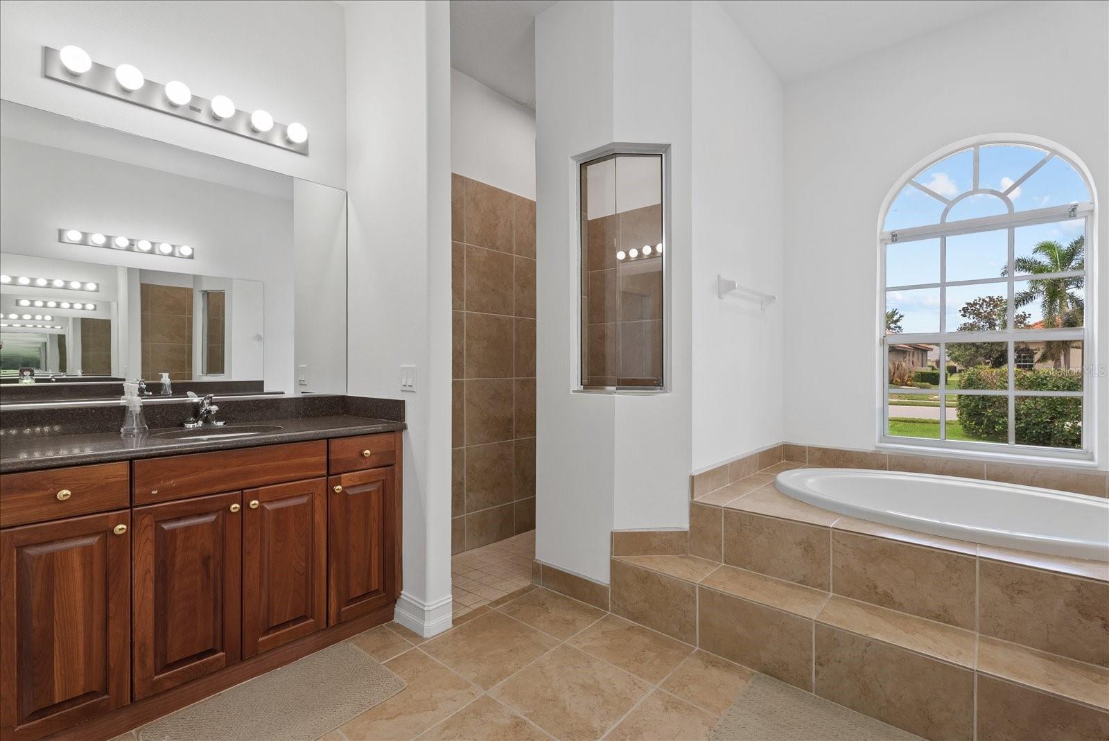 7595 TRILLIUM BLVD — photo 29