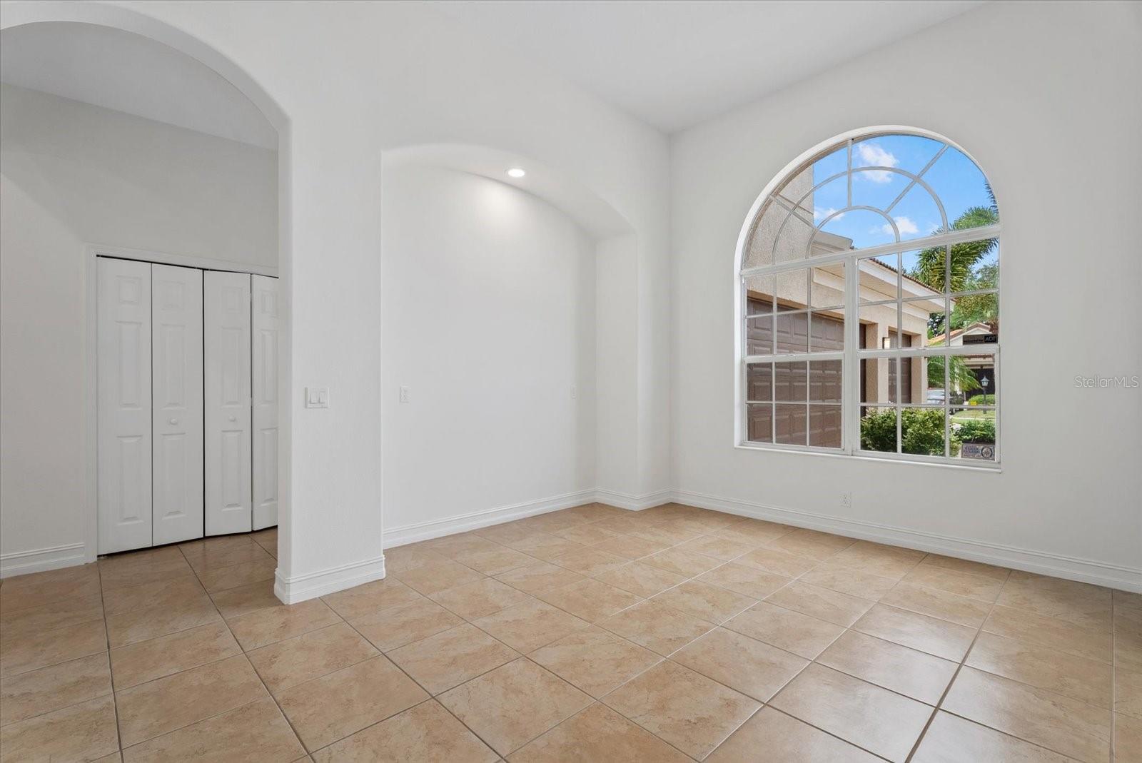 7595 TRILLIUM BLVD — photo 9