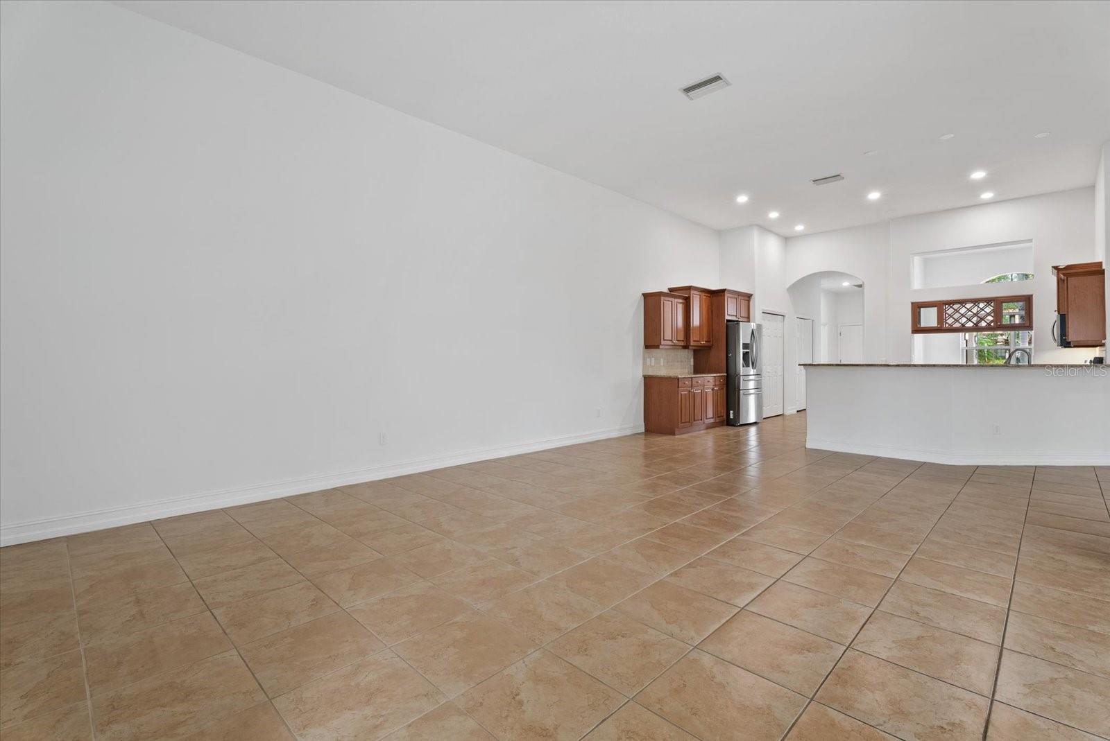 7595 TRILLIUM BLVD — photo 22